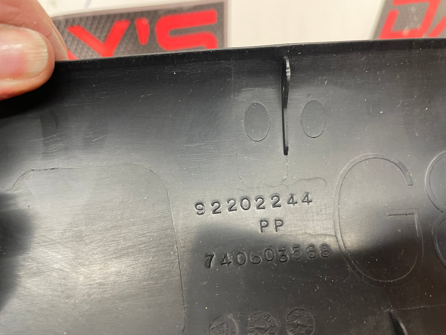 2009 Pontiac G8 GT RH Passenger Interior A Pillar Windshield Trim Panel OEM