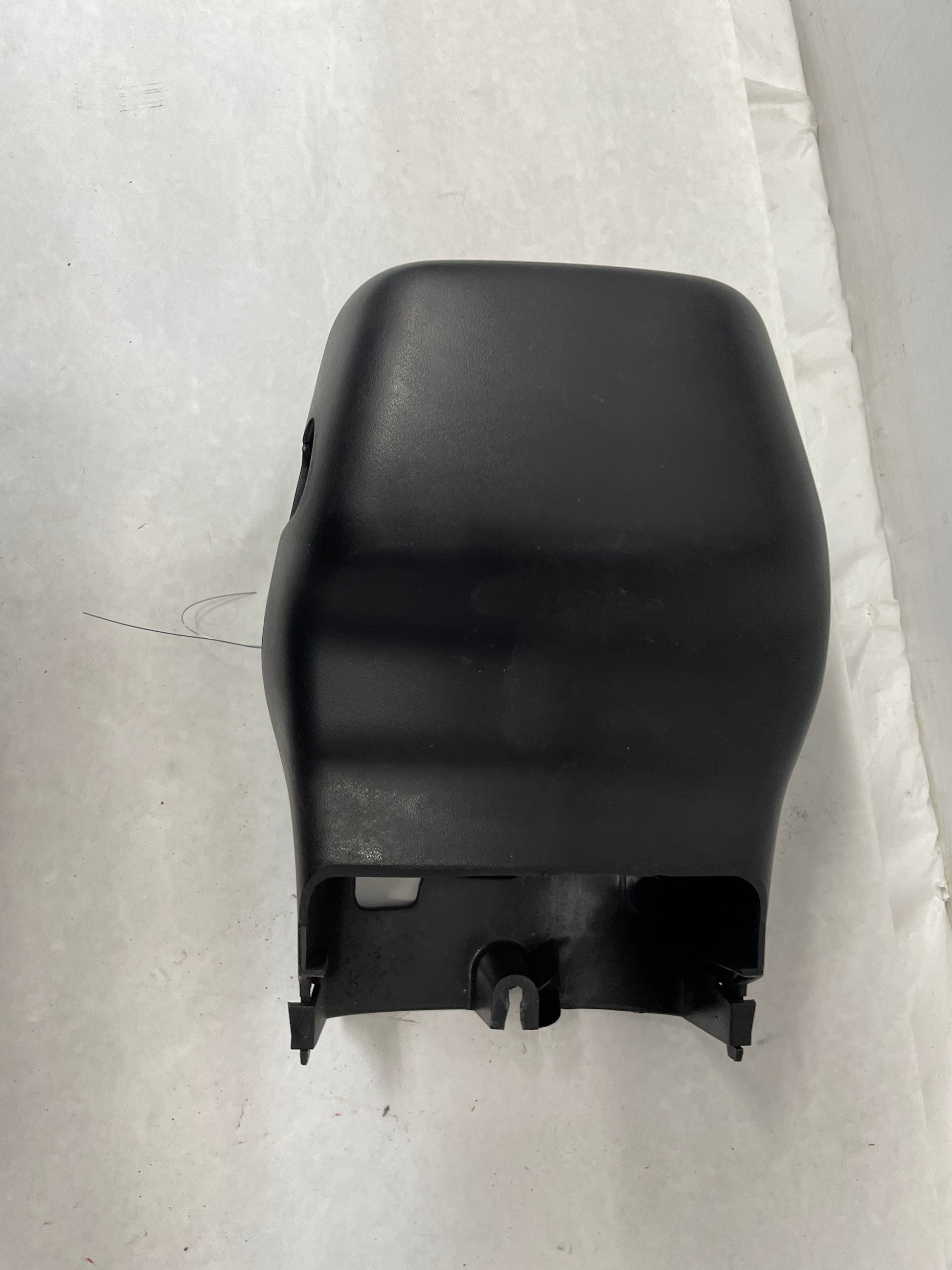 2006 Pontiac GTO Complete Steering Column Clam Shell Cover Molding Trim OEM - Day's Parts Yard