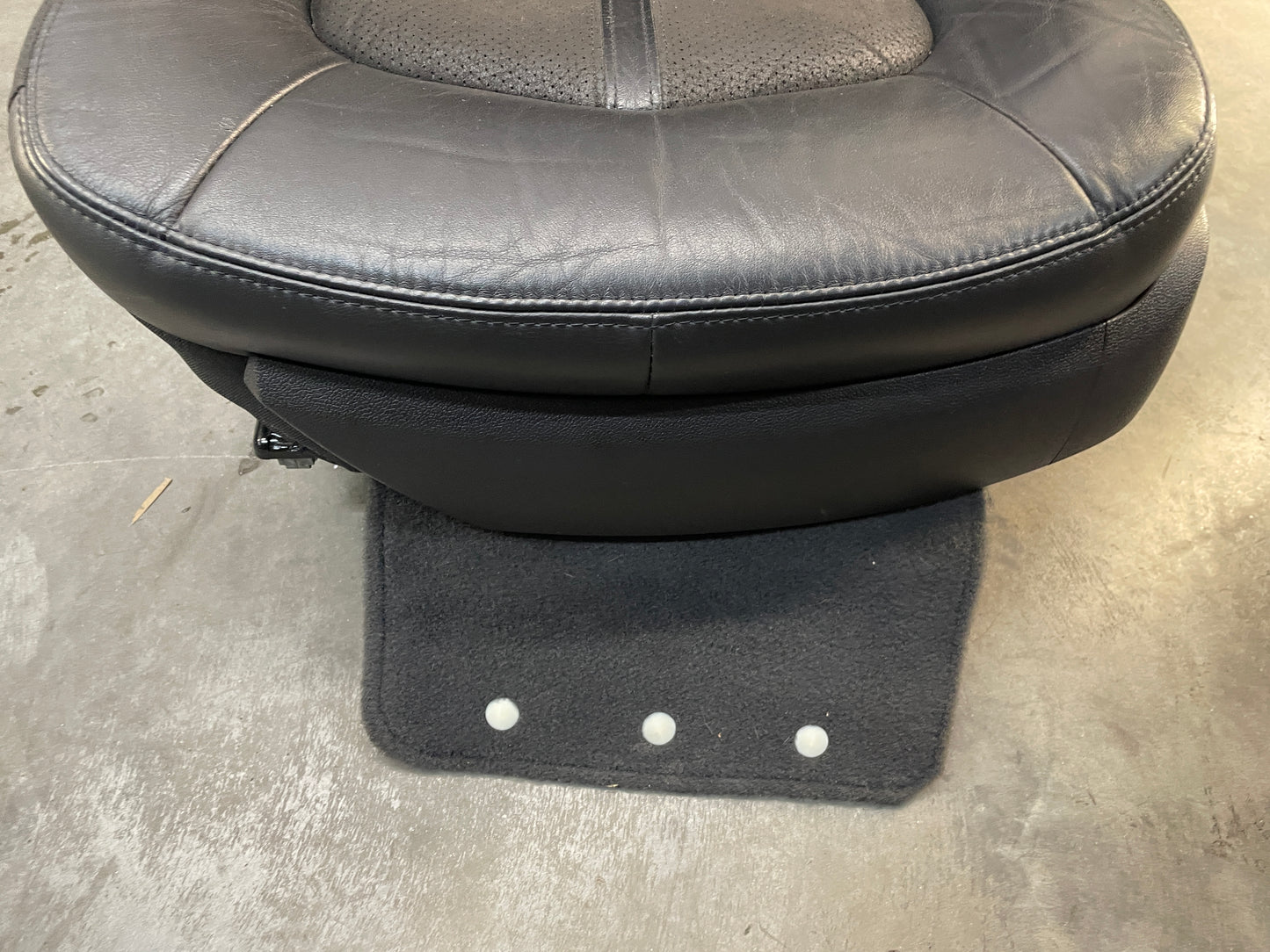 2009 Cadillac CTS-V Sedan Recaro Seats Leather Suede Front & Rear OEM - Day's Parts Yard