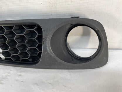 2009 Pontiac G8 GT LH Driver Front Bumper Lower Fog Light Grille OEM
