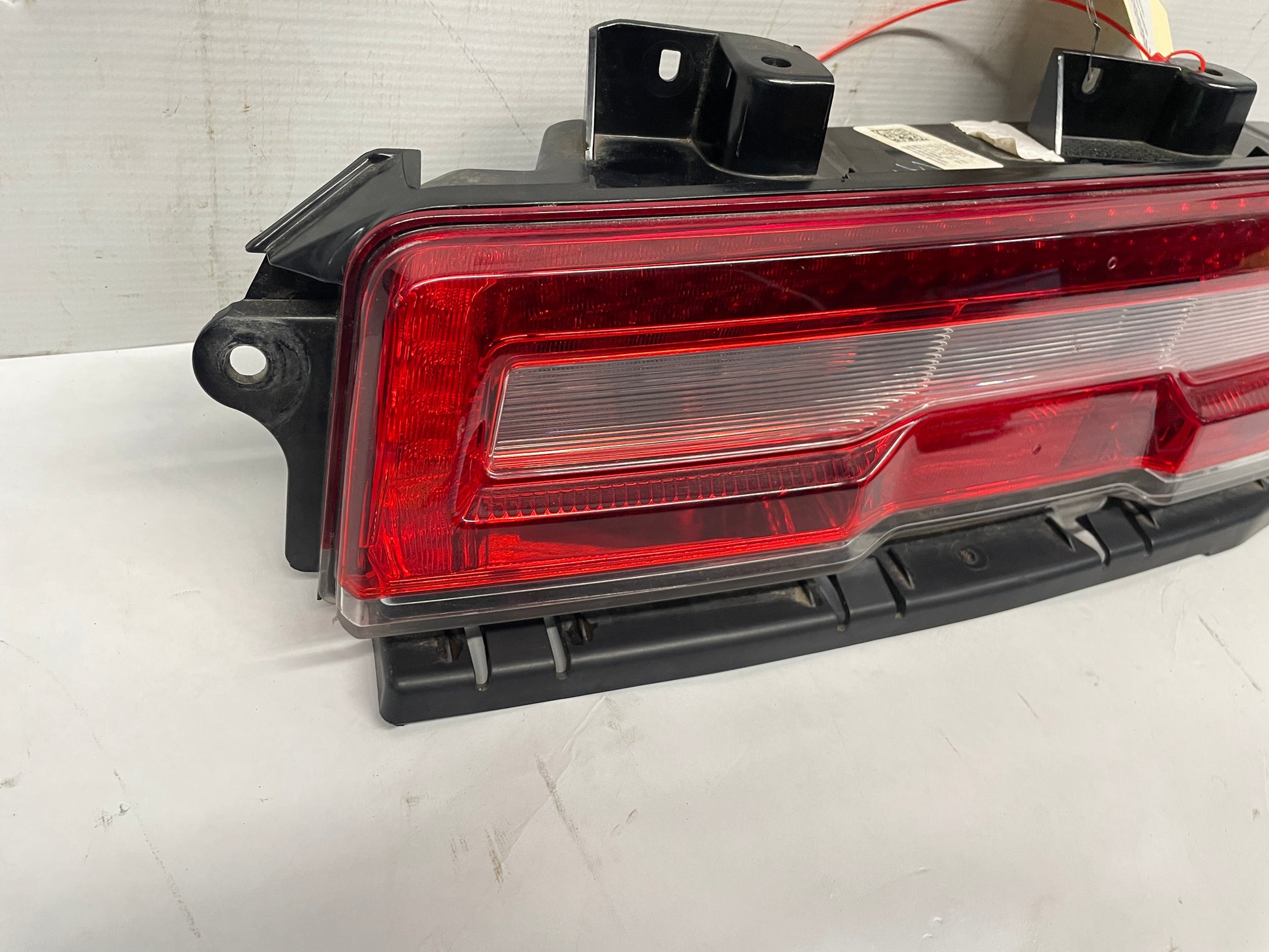 2014 Chevy Camaro ZL1 Convertible RH Passenger Tail Light Lamp Taillights LED OEM - Day's Parts Yard