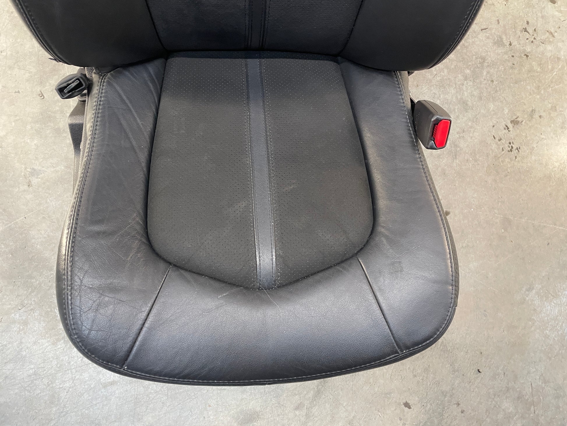 2009 Cadillac CTS-V Sedan Recaro Seats Leather Suede Front & Rear OEM - Day's Parts Yard