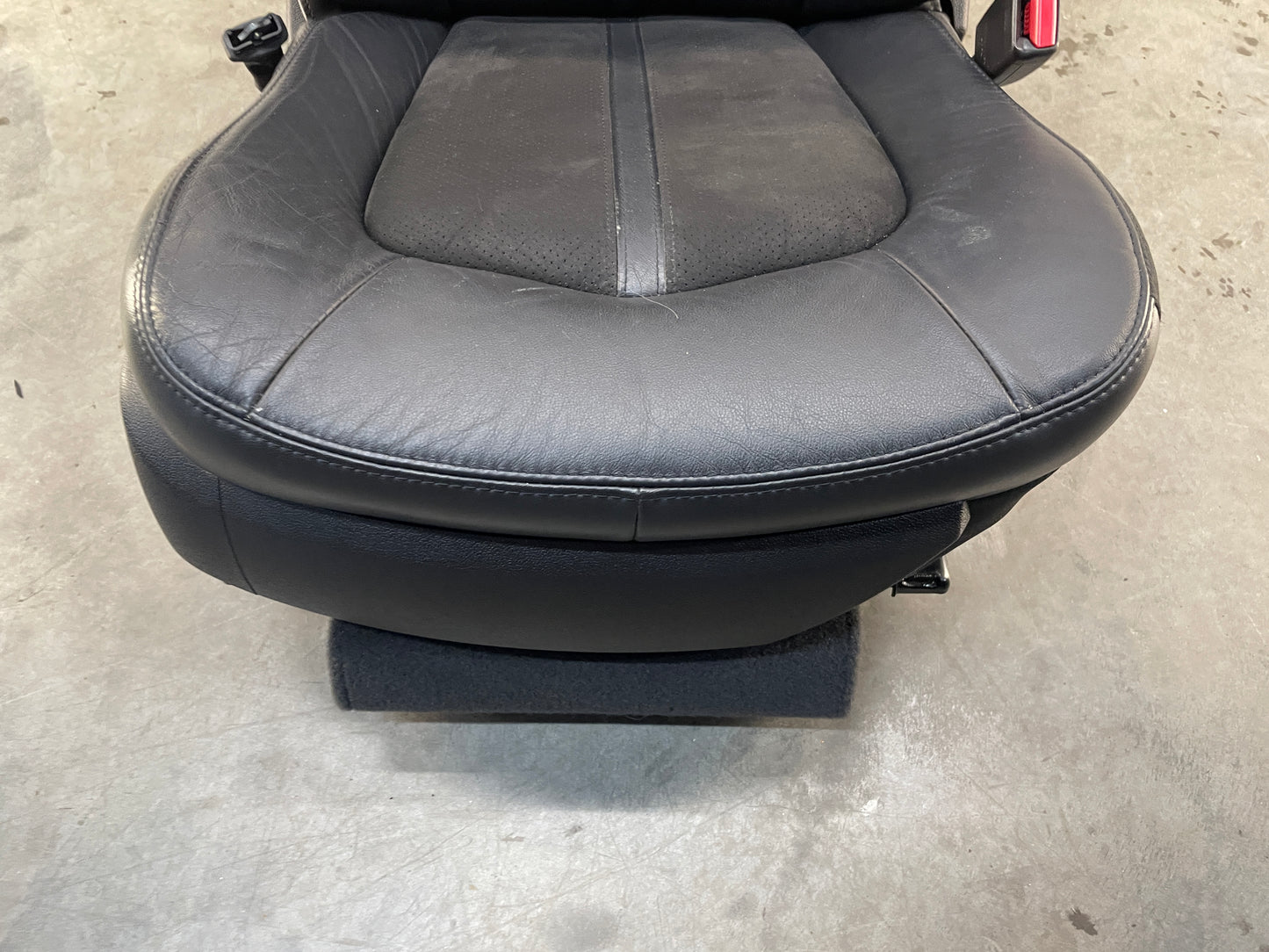 2009 Cadillac CTS-V Sedan Recaro Seats Leather Suede Front & Rear OEM - Day's Parts Yard