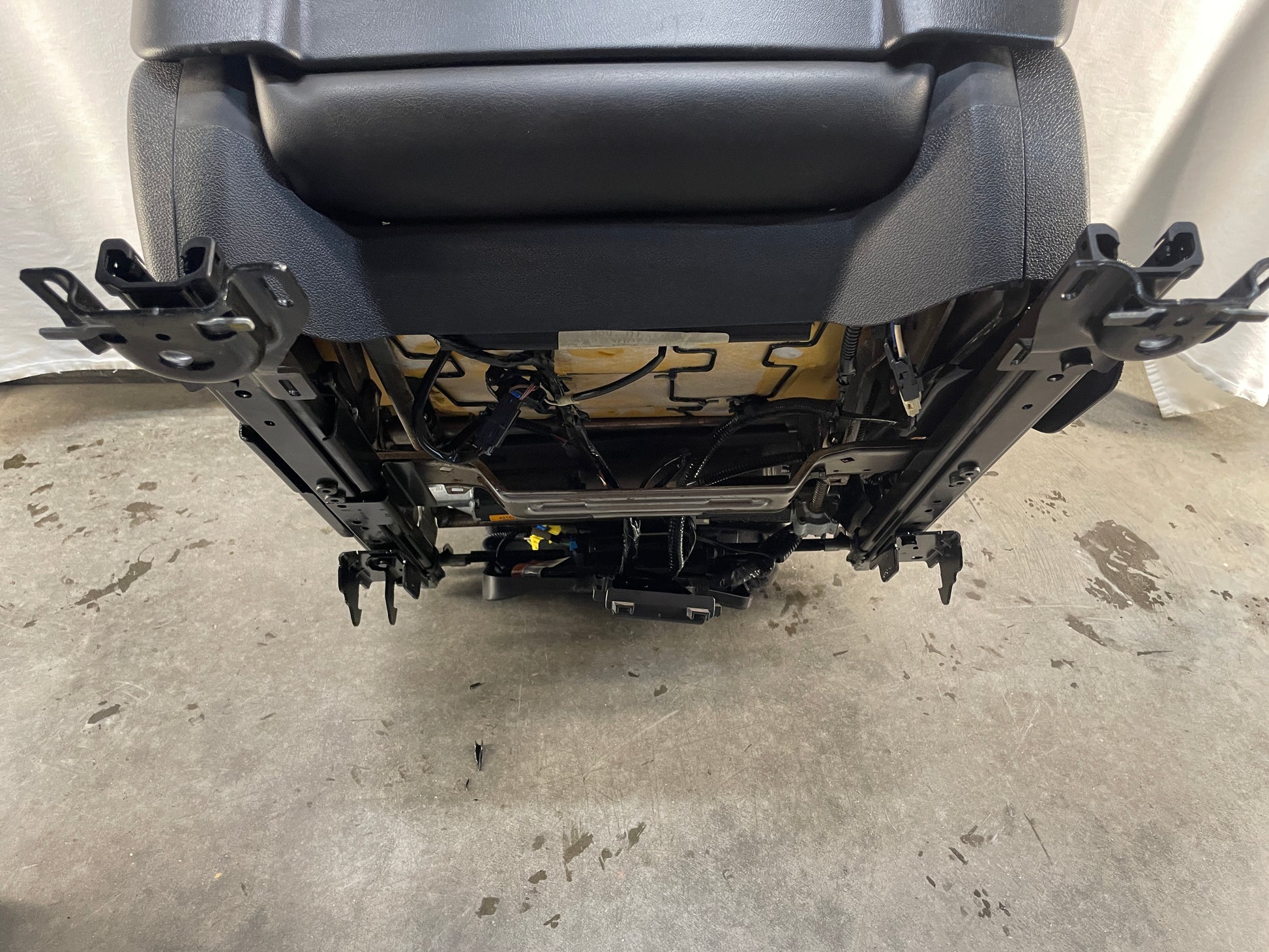 2009 Cadillac CTS-V Sedan Recaro Seats Leather Suede Front & Rear OEM - Day's Parts Yard