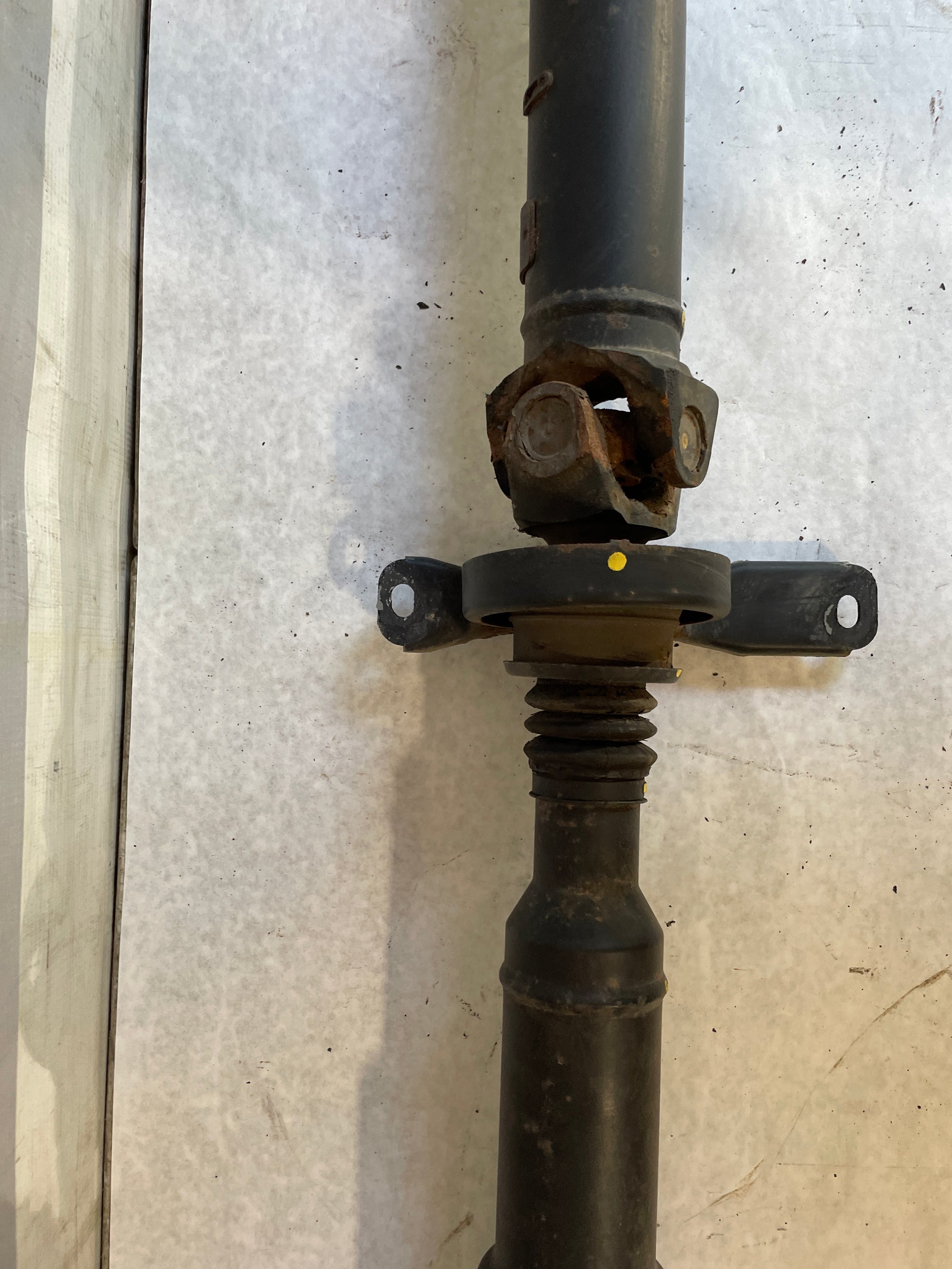 2014 Chevy SS Sedan Drive Shaft Driveshaft OEM - Day's Parts Yard
