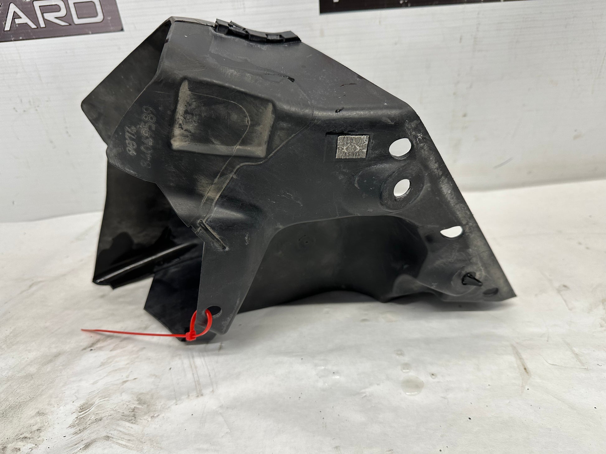 2017 Chevy Camaro SS 1LE Front Bumper Brake Cooling Duct OEM - Day's Parts Yard
