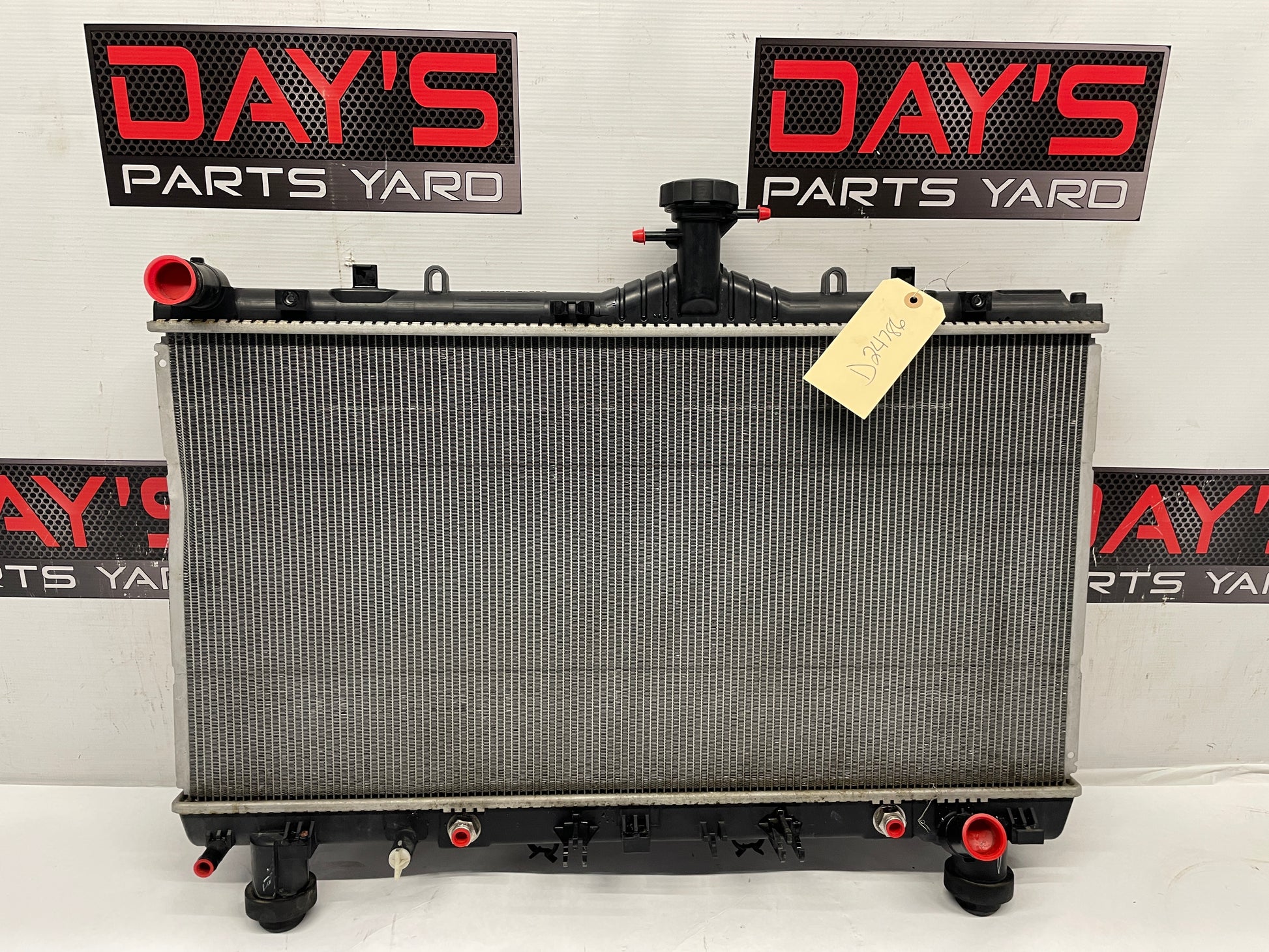 2014 Chevy Camaro ZL1 Convertible Coolant Radiator OEM - Day's Parts Yard