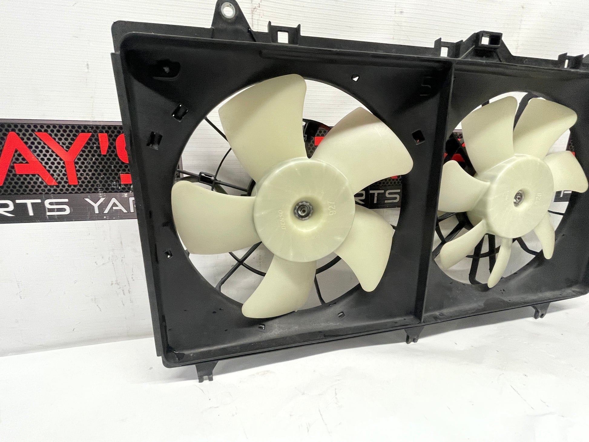 2014 Chevy Camaro ZL1 Radiator Duel Dual Electric Coolant Cooling Fans OEM - Day's Parts Yard