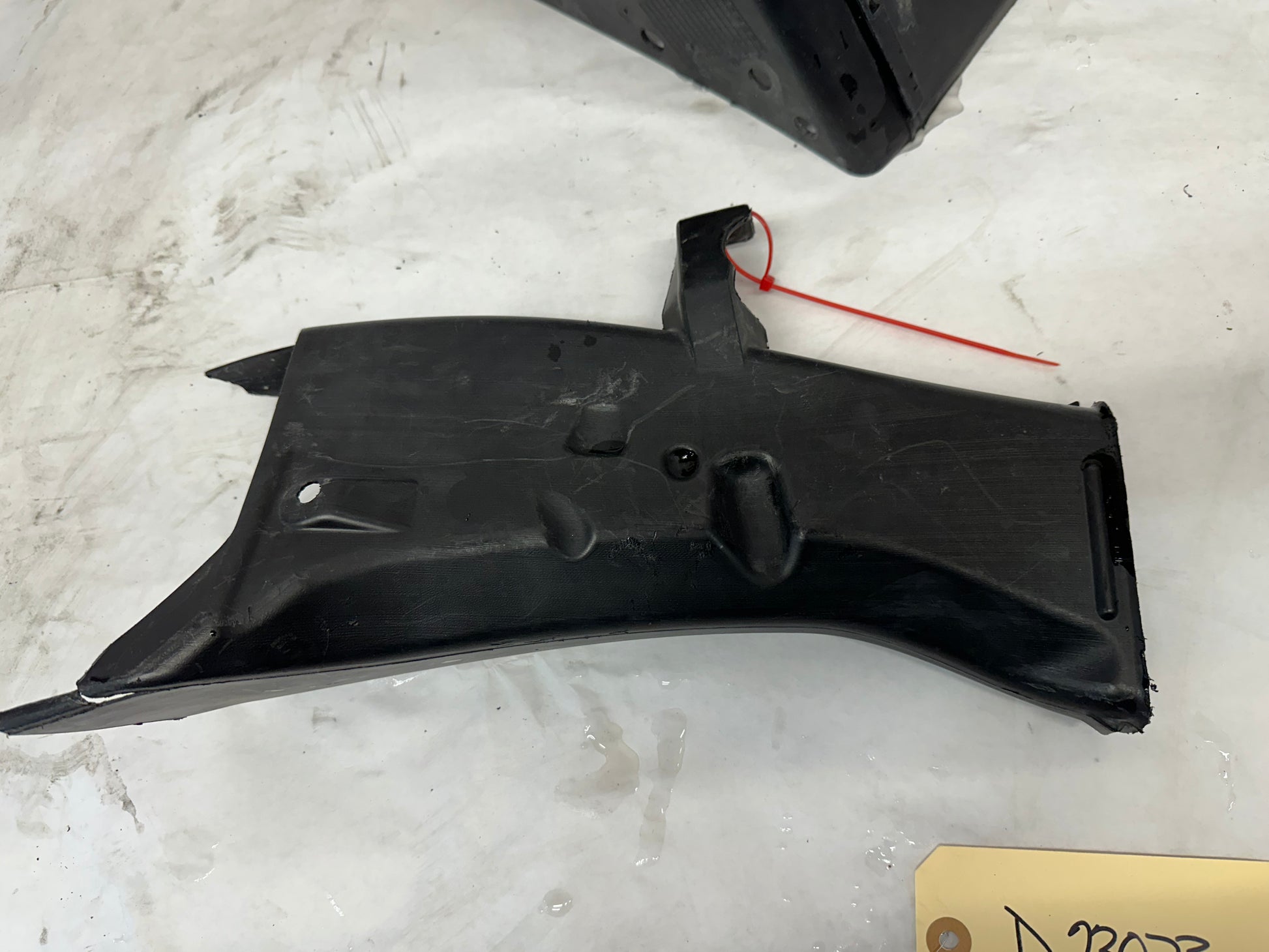 2017 Chevy Camaro SS 1LE Front Bumper Brake Cooling Duct OEM - Day's Parts Yard
