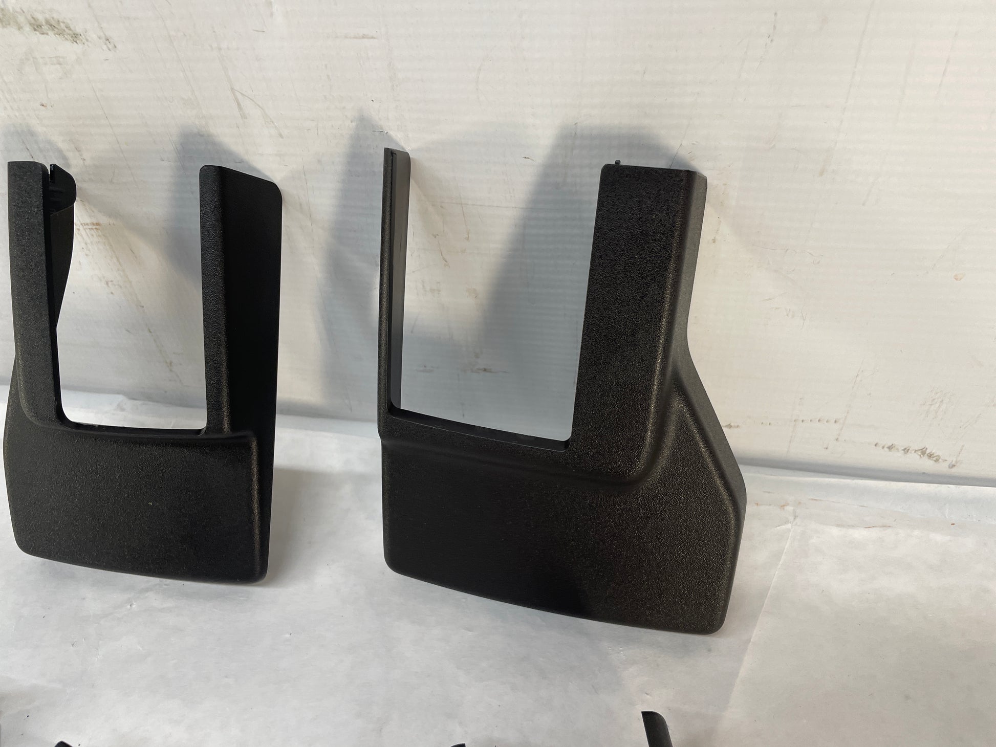 2009 Cadillac CTS-V Sedan RH Passenger Front Seat Track Trim 4 PC OEM - Day's Parts Yard