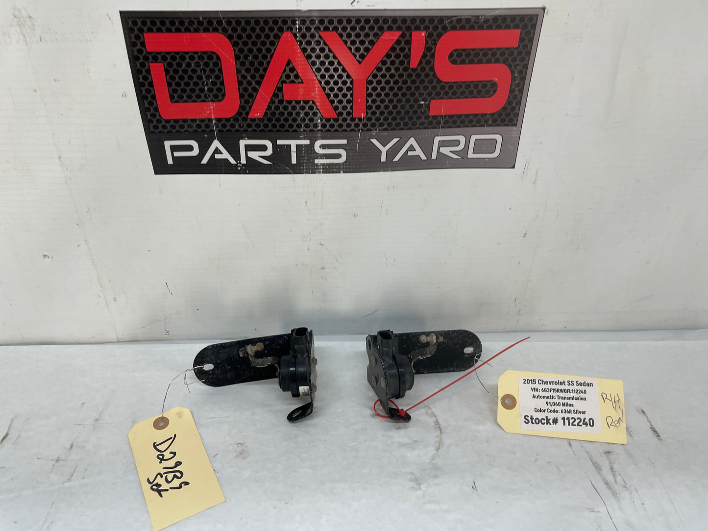 2015 Chevy SS Sedan RH & LH Rear Head Lamp Ride Height Suspension Sensor Set OEM