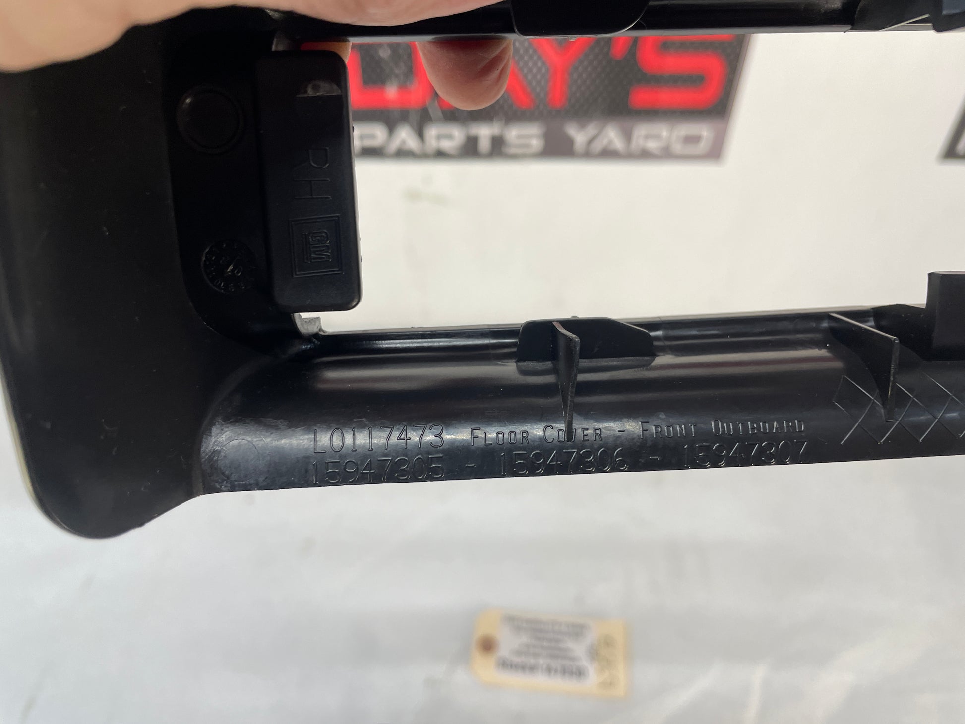 2009 Cadillac CTS-V Sedan RH Passenger Front Seat Track Trim 4 PC OEM - Day's Parts Yard