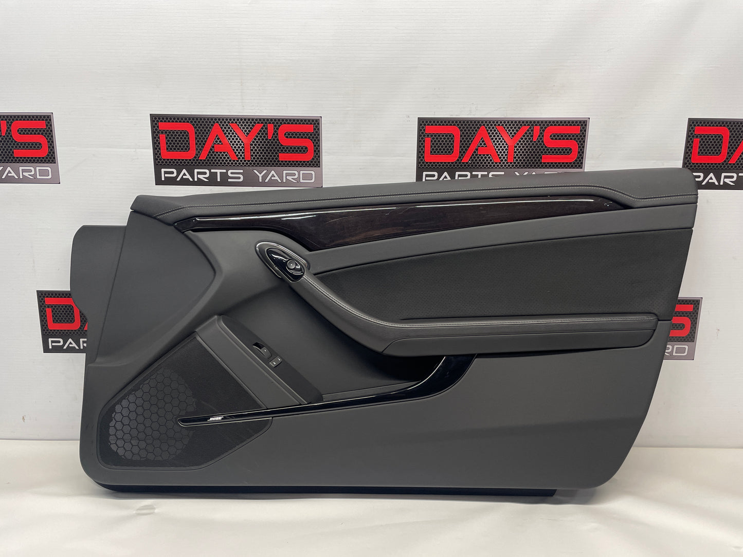 2011 Cadillac CTS-V Coupe RH Passenger Interior Door Panel OEM