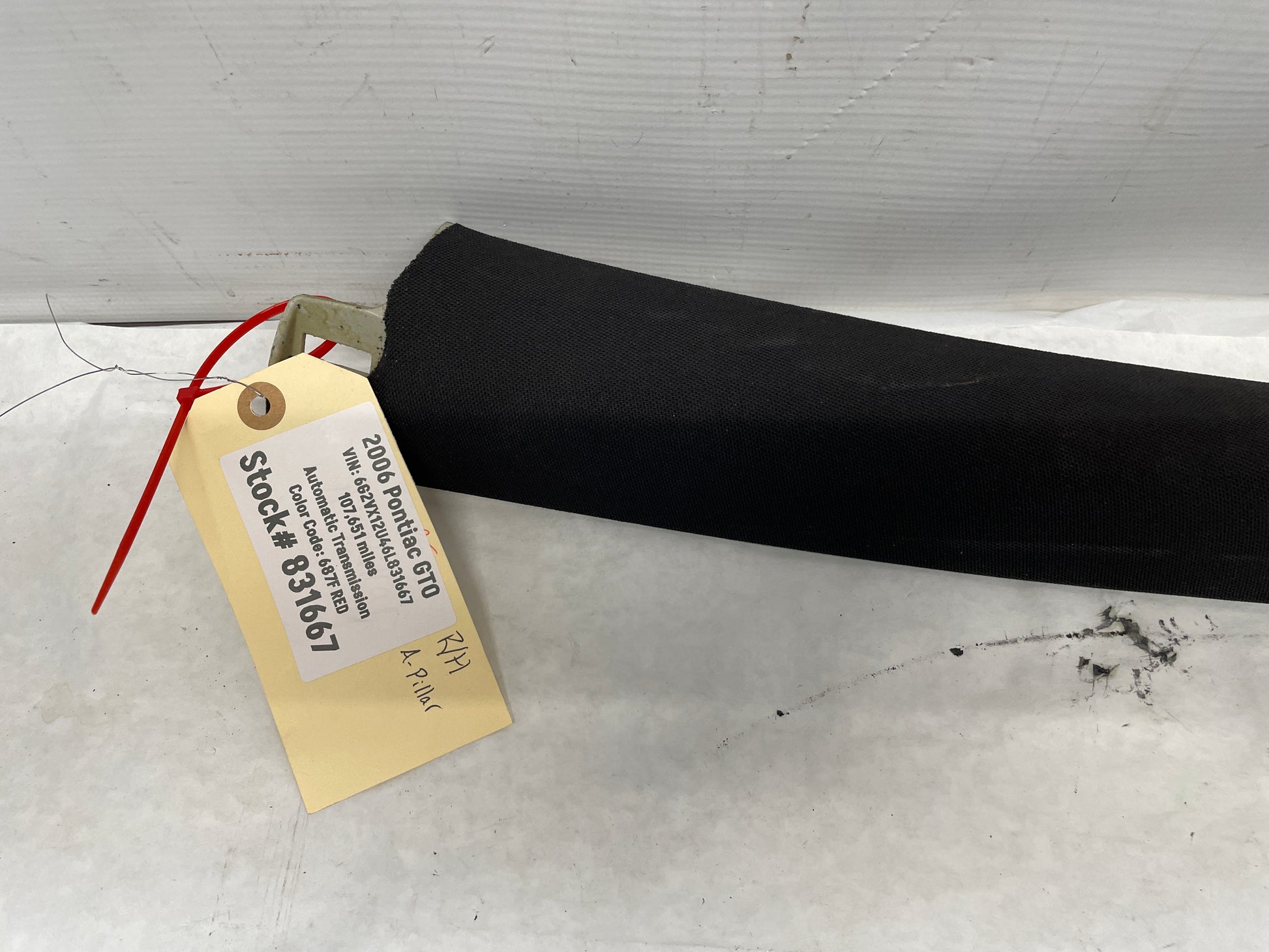2006 Pontiac GTO RH Passenger Interior Windshield A Pillar Trim Cover OEM - Day's Parts Yard