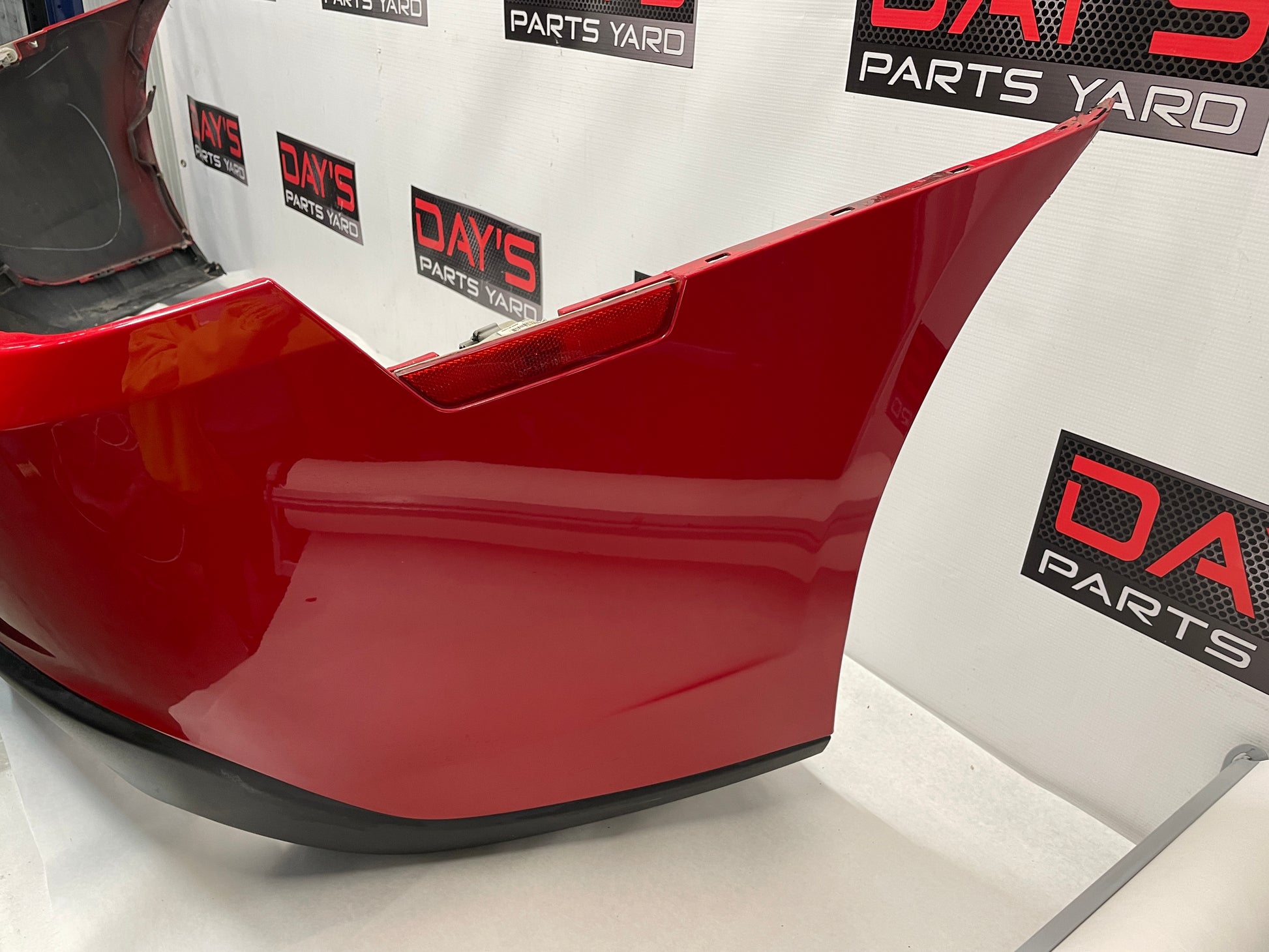2015 Chevy Camaro SS 1LE Complete Rear Bumper Cover OEM LOCAL PICK UP - Day's Parts Yard