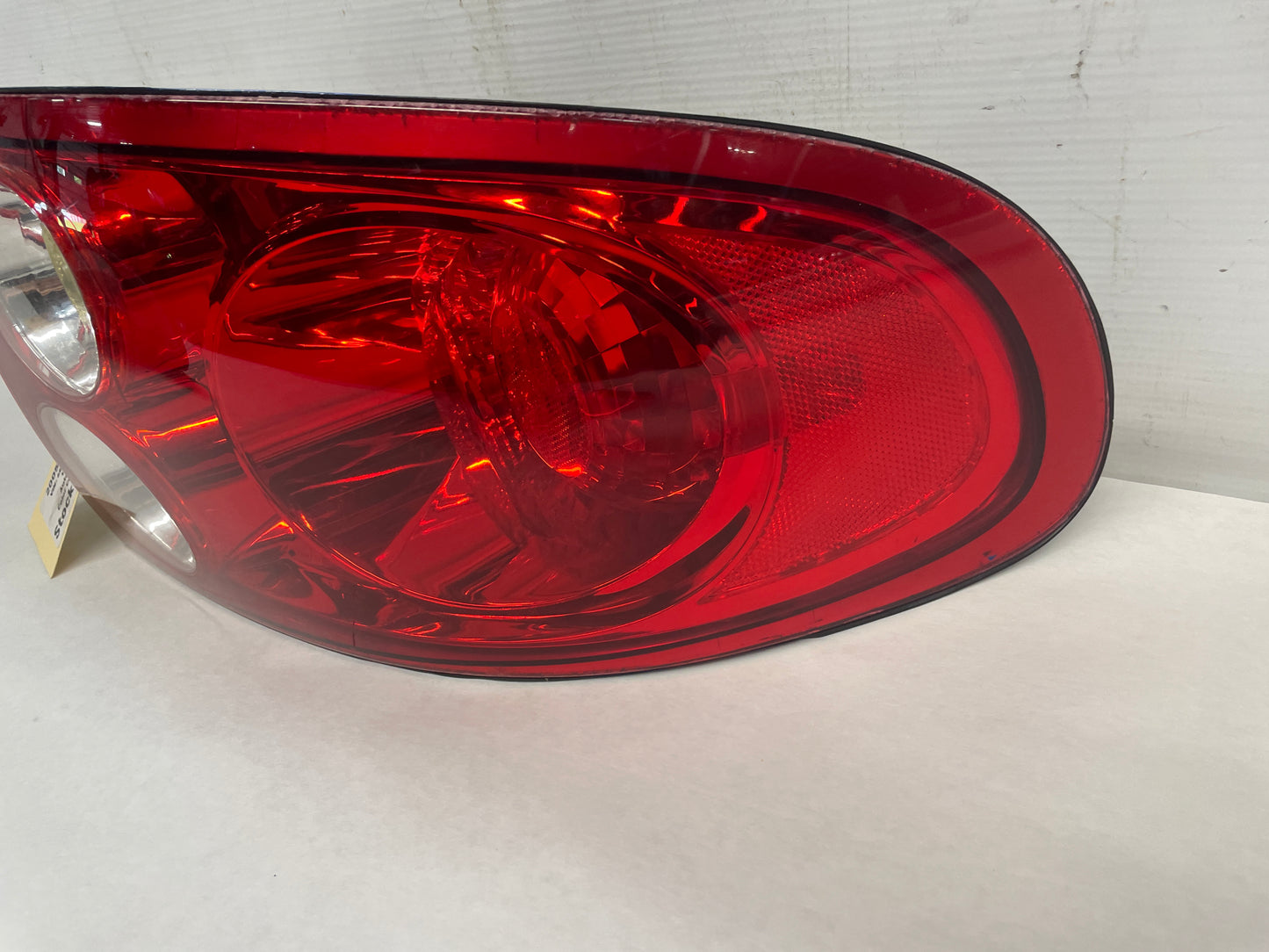 2005 Pontiac GTO RH Passenger Tail Light Taillight Lamp OEM