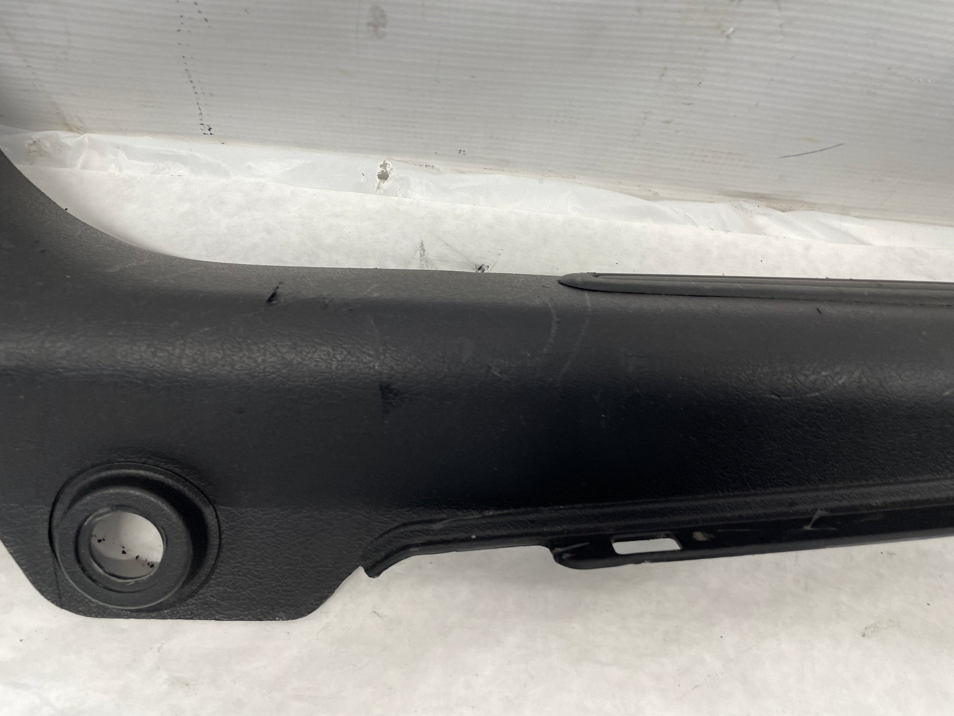 2006 Pontiac GTO LH Driver Interior Sill Carpet Retainer Trim Cover Panel OEM - Day's Parts Yard