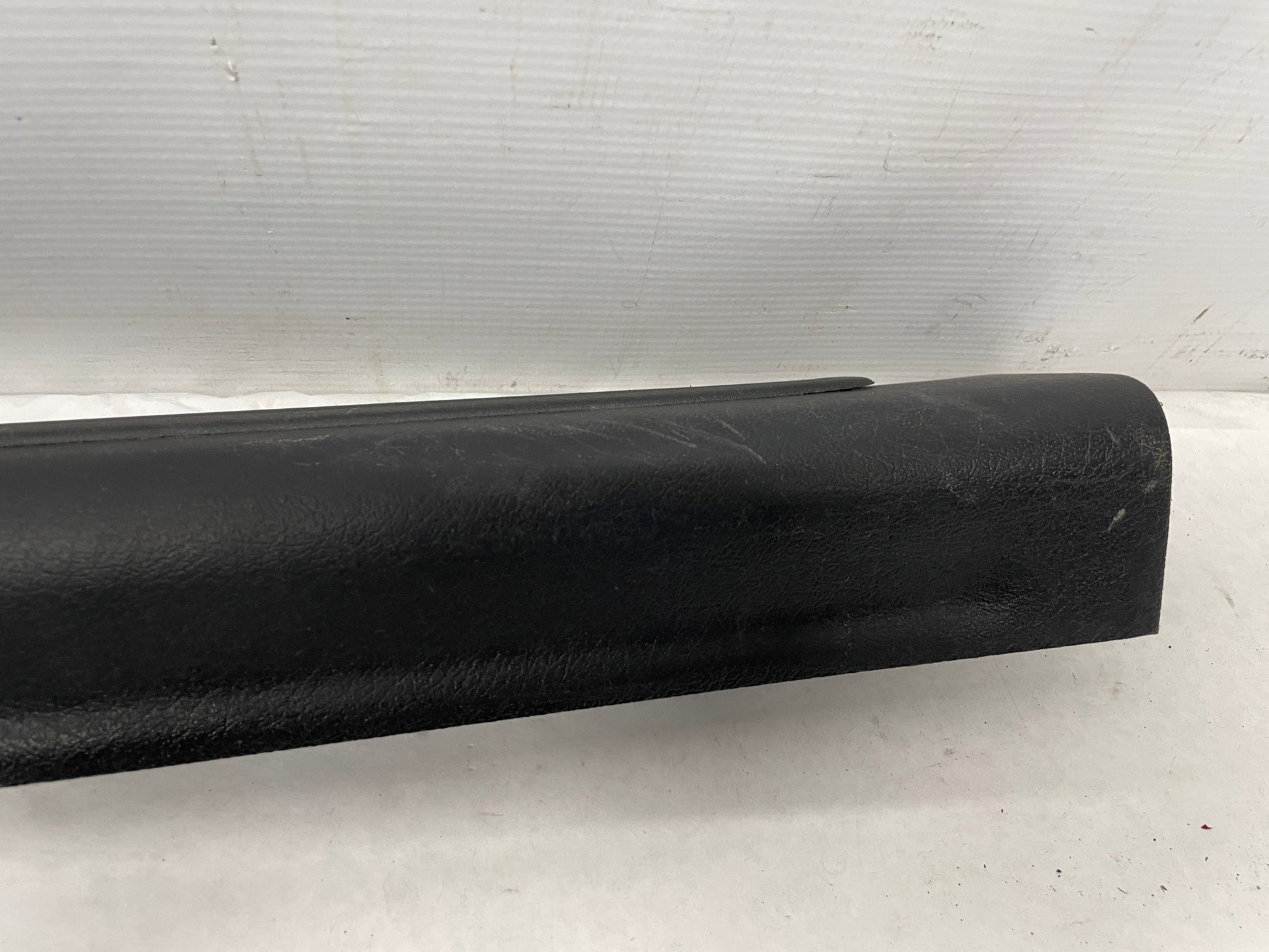 2006 Pontiac GTO LH Driver Interior Sill Carpet Retainer Trim Cover Panel OEM - Day's Parts Yard
