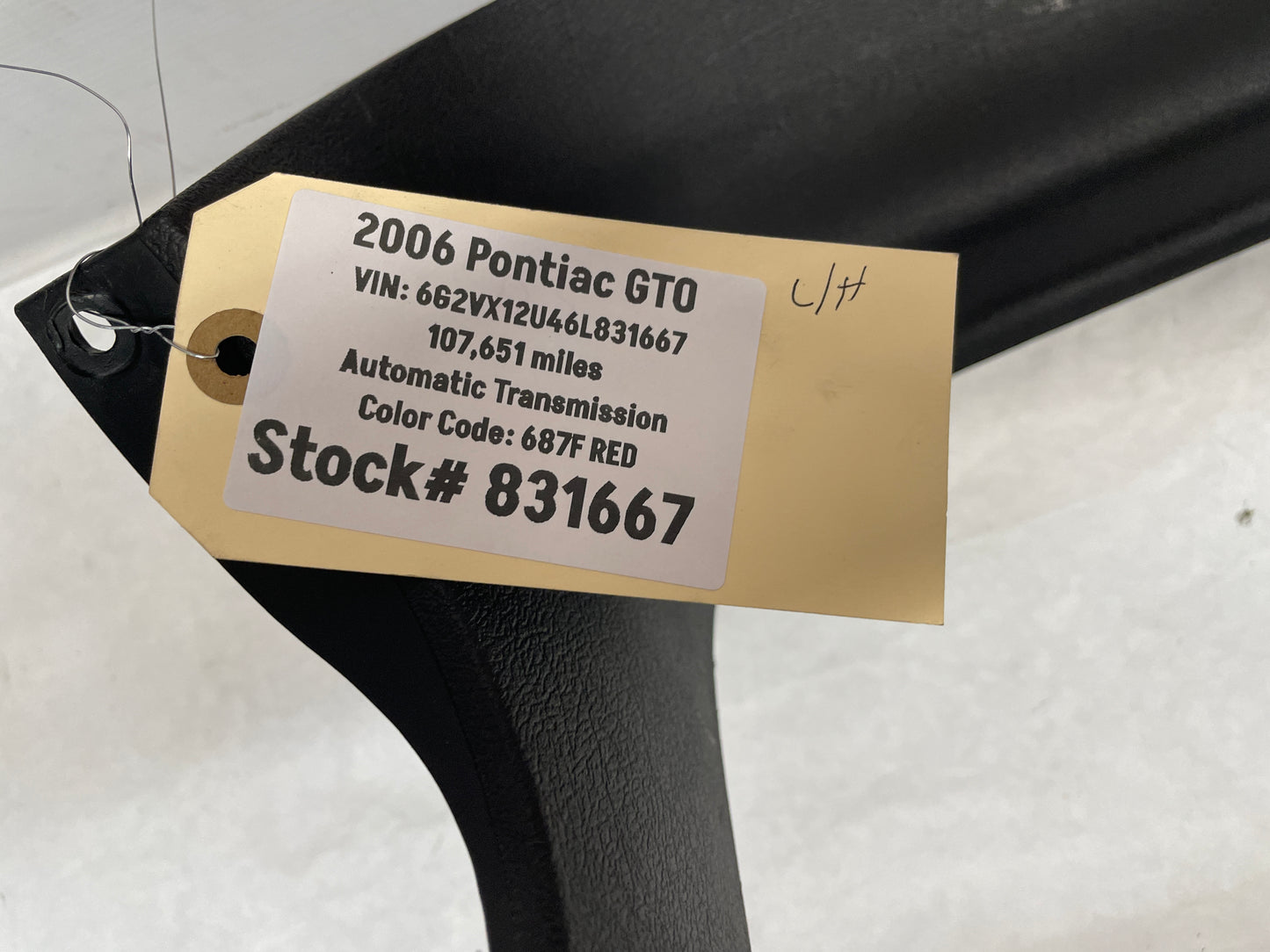 2006 Pontiac GTO LH Driver Interior Sill Carpet Retainer Trim Cover Panel OEM - Day's Parts Yard