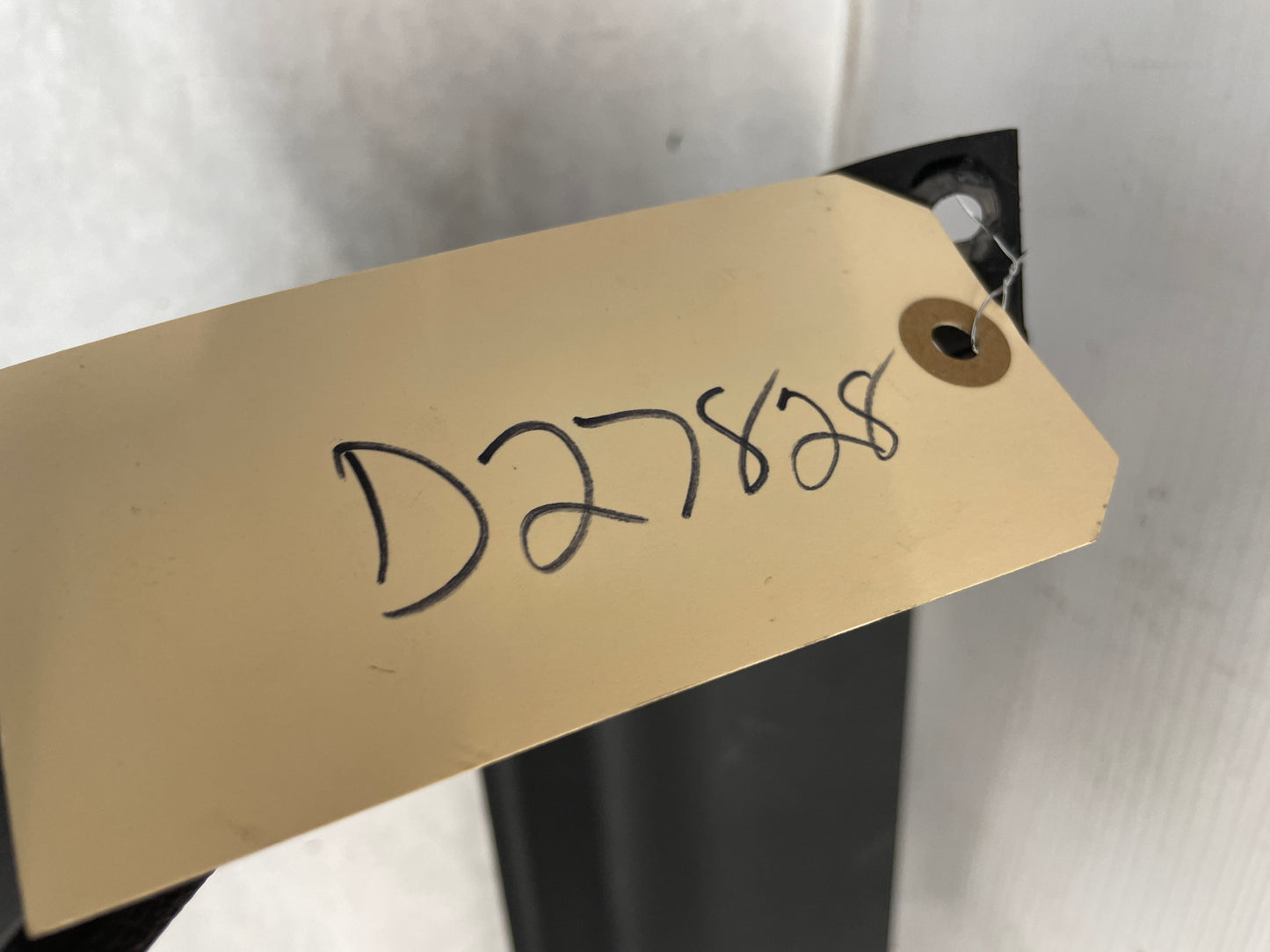 2006 Pontiac GTO LH Driver Interior Sill Carpet Retainer Trim Cover Panel OEM - Day's Parts Yard