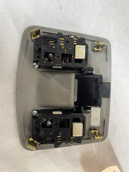 2009 Cadillac CTS-V Sedan Rear Dome Reading Light Lamp OEM - Day's Parts Yard