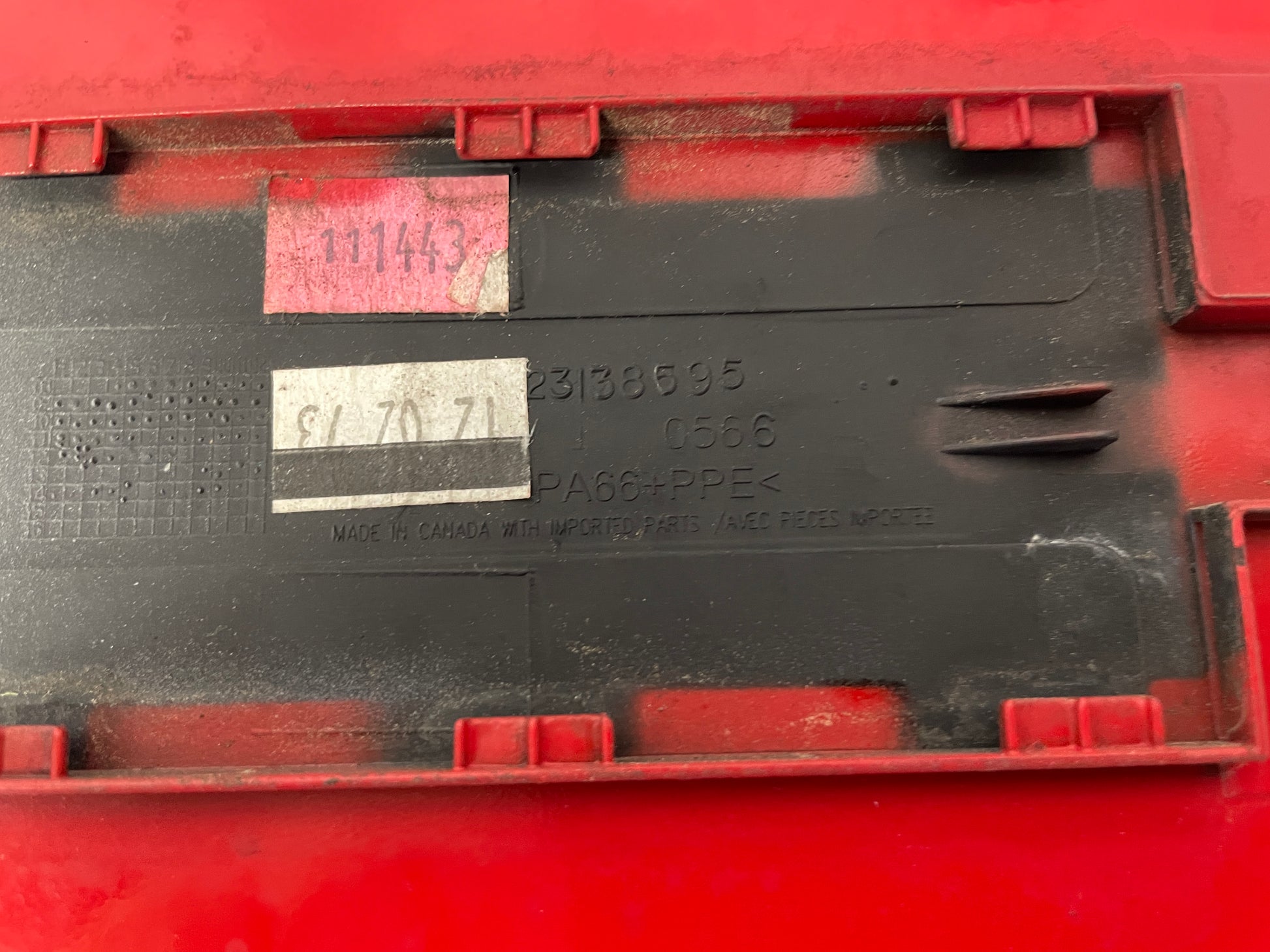 2015 Chevy Camaro SS 1LE Fuel Gas Tank Filler Door Cover OEM - Day's Parts Yard