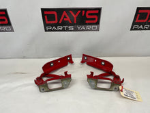 2015 Chevy Camaro SS 1LE RH & LH Hood Hinges OEM - Day's Parts Yard
