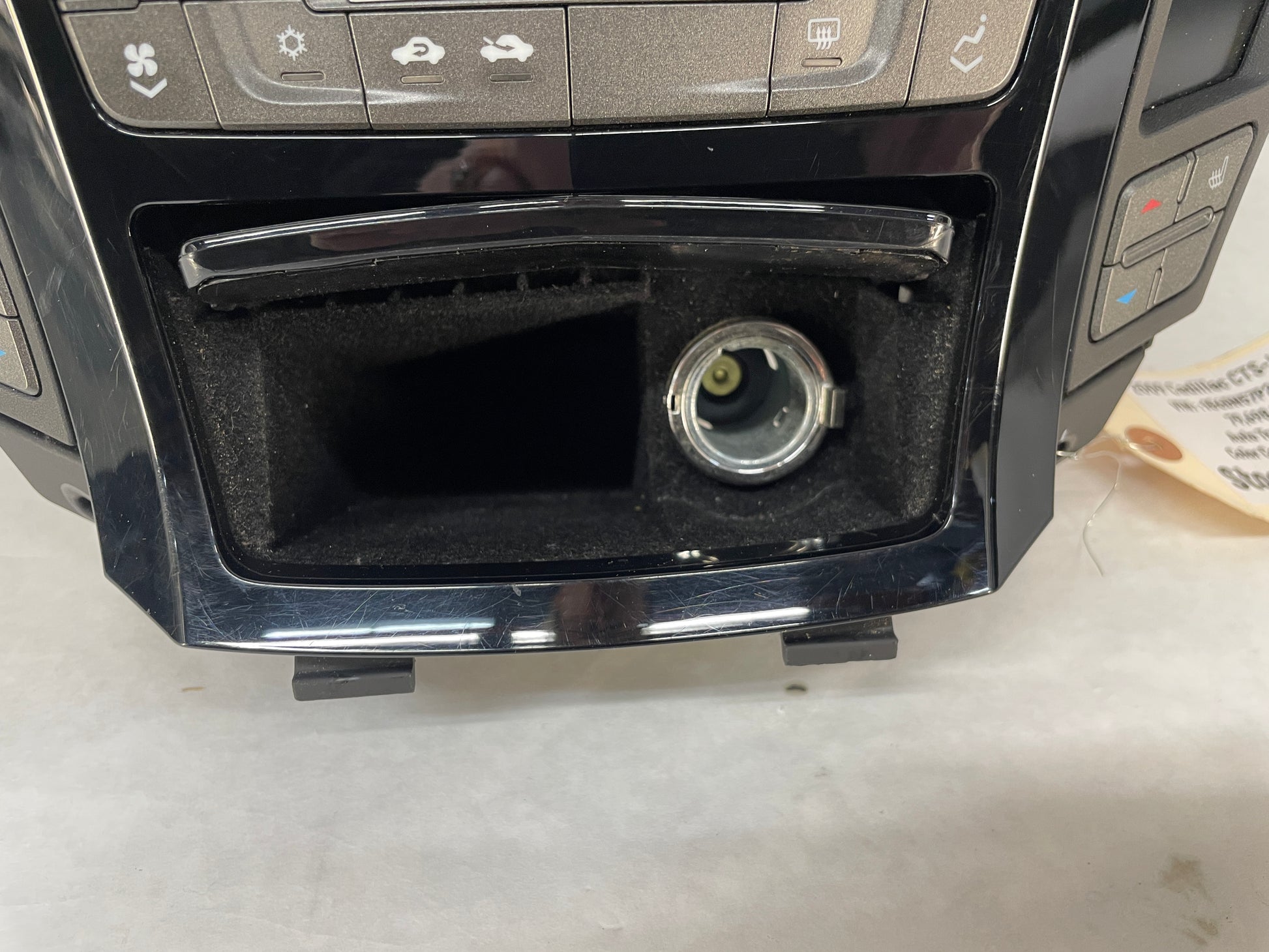 2009 Cadillac CTS-V Radio CD Navigation Climate Control Dash Panel Unit HVAC OEM - Day's Parts Yard