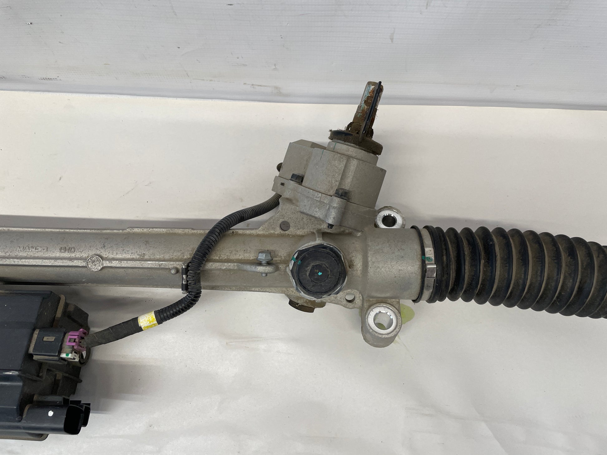 2017 Chevy SS Sedan Steering Rack and Pinion w/ Hardware OEM - Day's Parts Yard