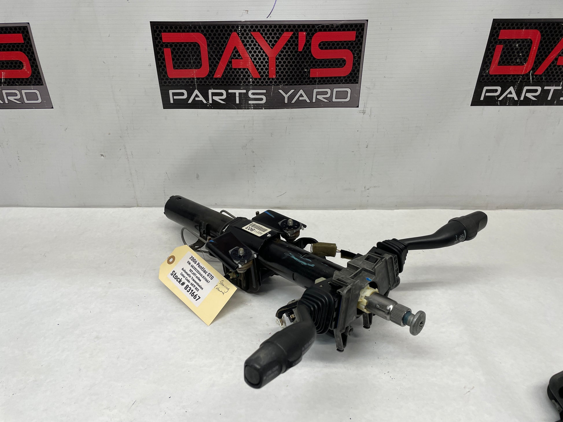 2006 Pontiac GTO Steering Column w/ Key OEM - Day's Parts Yard