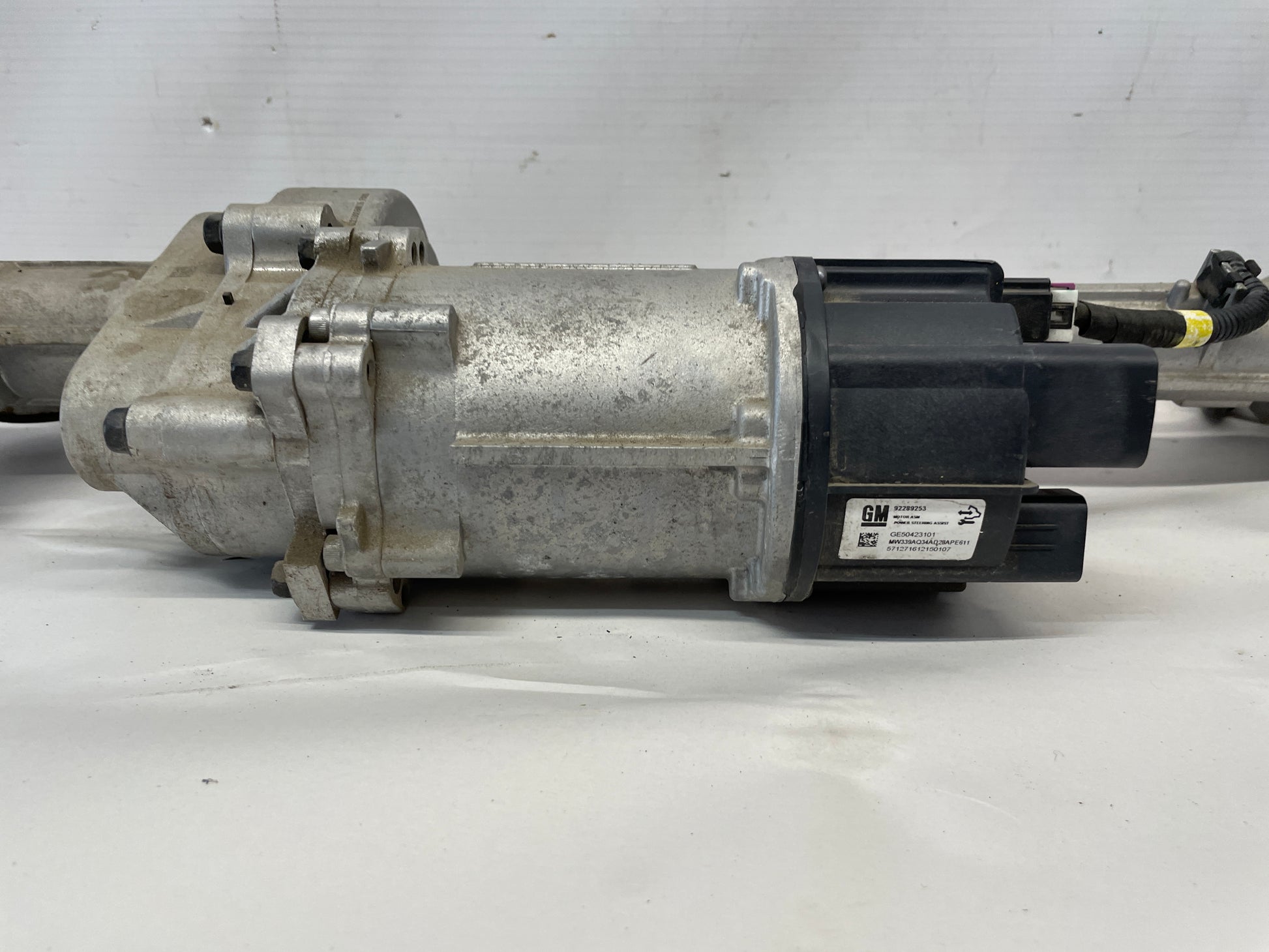 2017 Chevy SS Sedan Steering Rack and Pinion w/ Hardware OEM - Day's Parts Yard