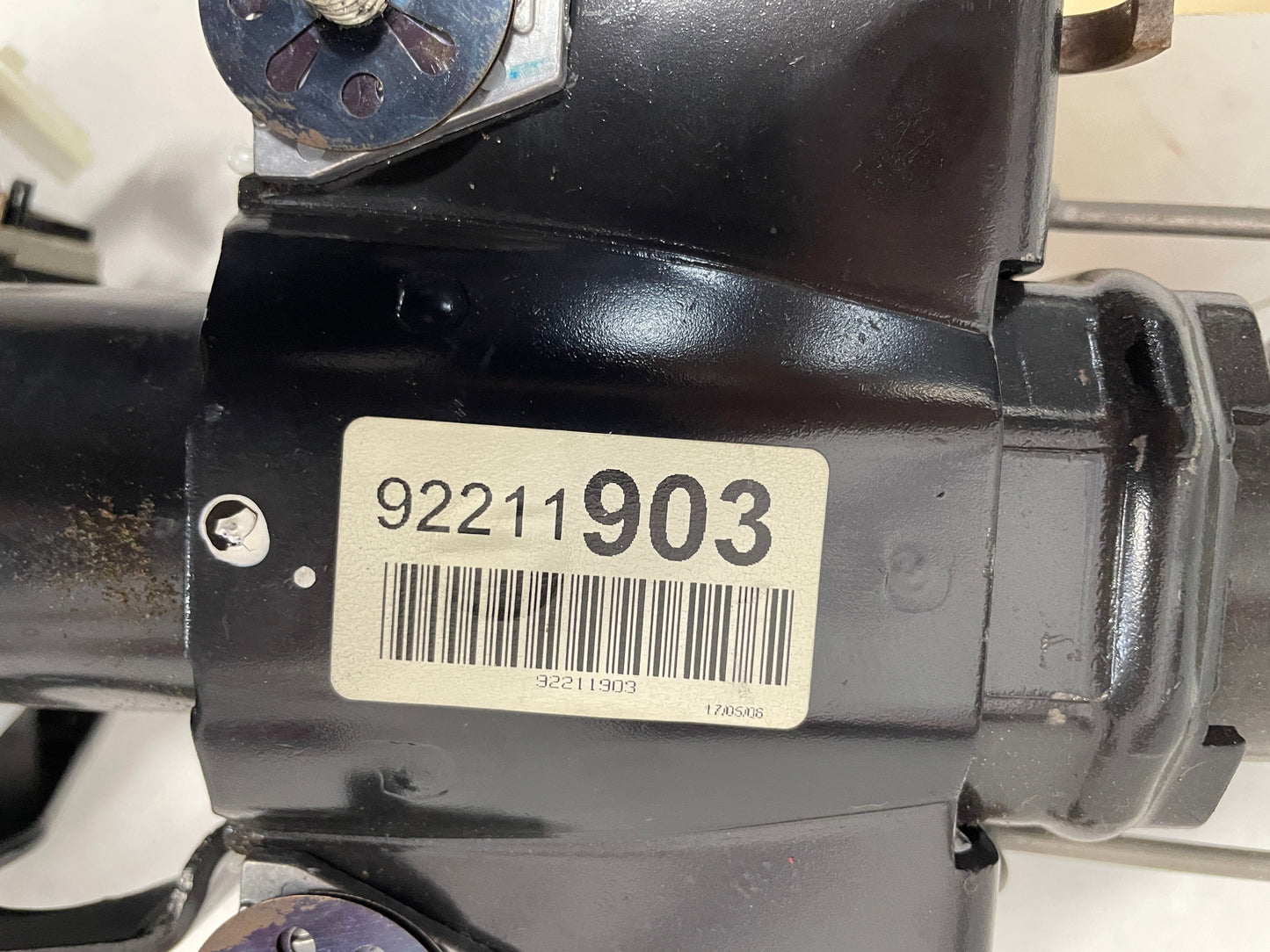 2006 Pontiac GTO Steering Column w/ Key OEM - Day's Parts Yard