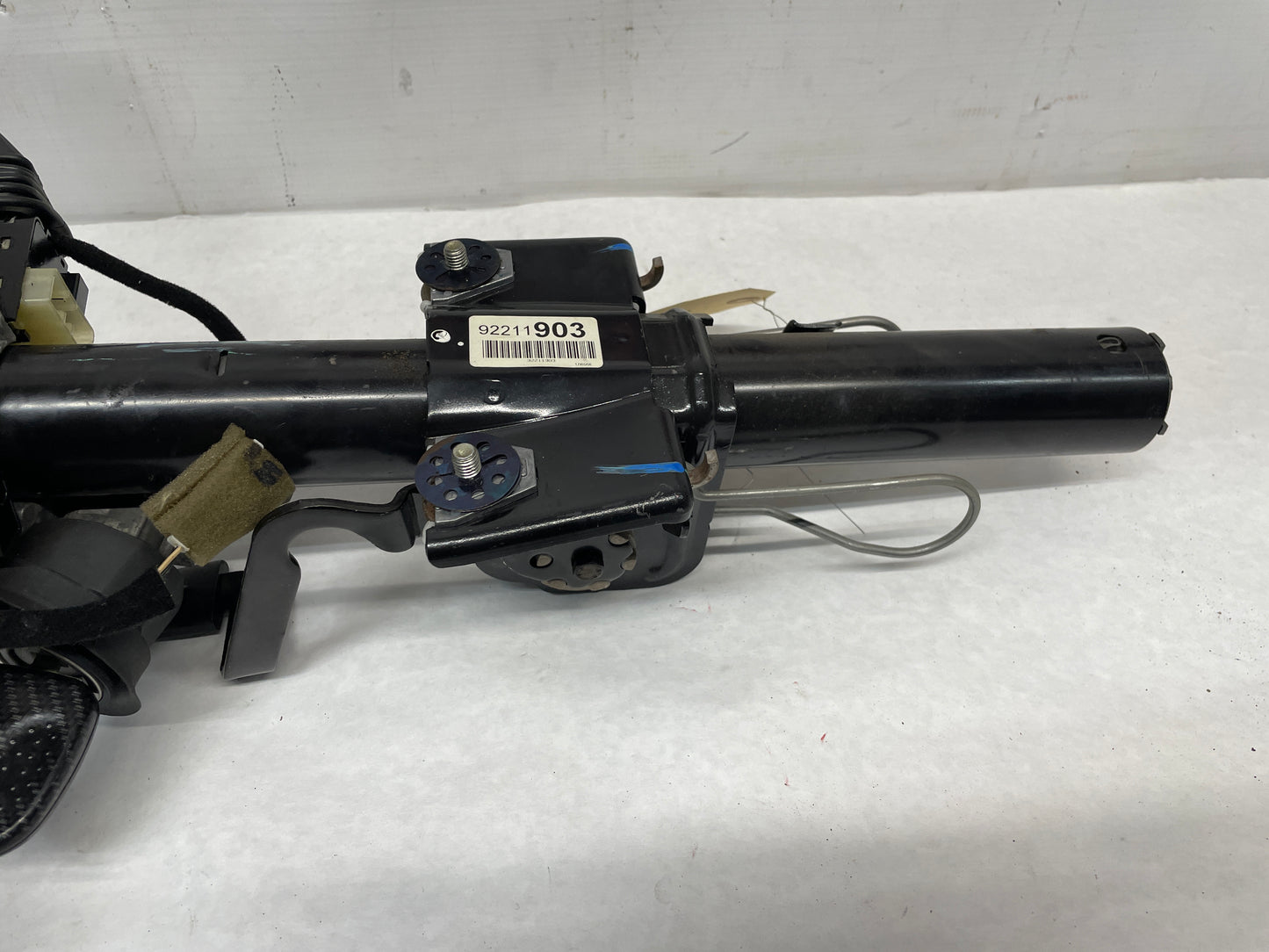 2006 Pontiac GTO Steering Column w/ Key OEM - Day's Parts Yard