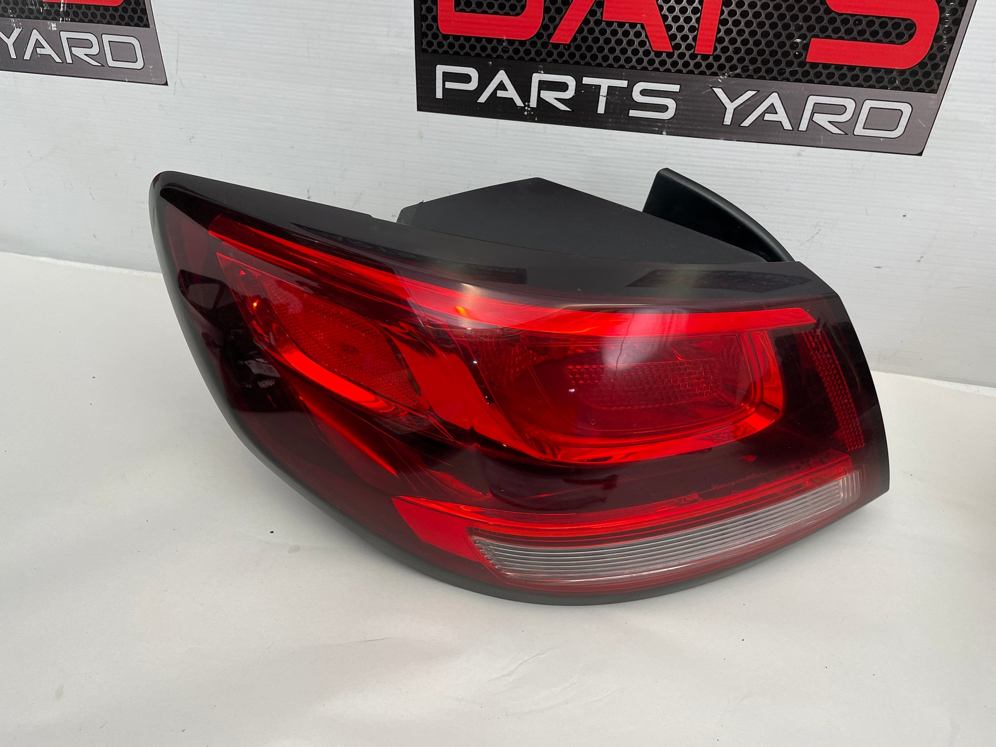 2017 Chevrolet SS Sedan RH & LH Tail Light Taillight Lamp OEM - Day's Parts Yard