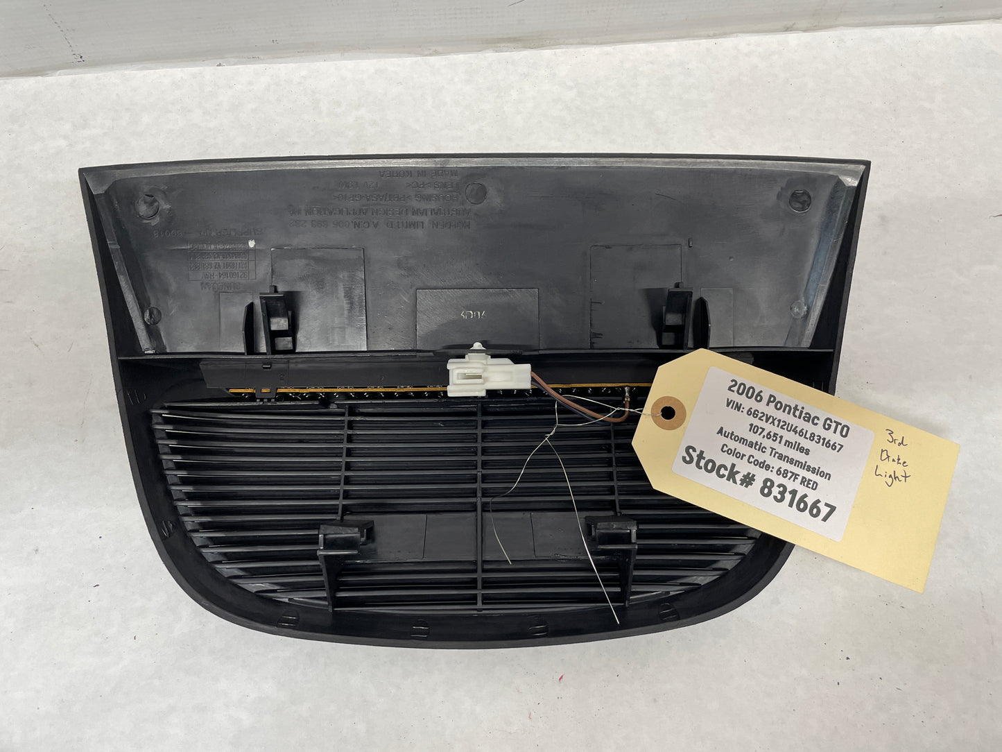 2006 Pontiac GTO 3rd Third Brake Taillight Light Lamp High Mount OEM - Day's Parts Yard