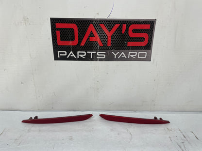 2015 Chevy SS Sedan RH & LH Rear Bumper Fascia Lower Signal Lamps Light Reflectors OEM