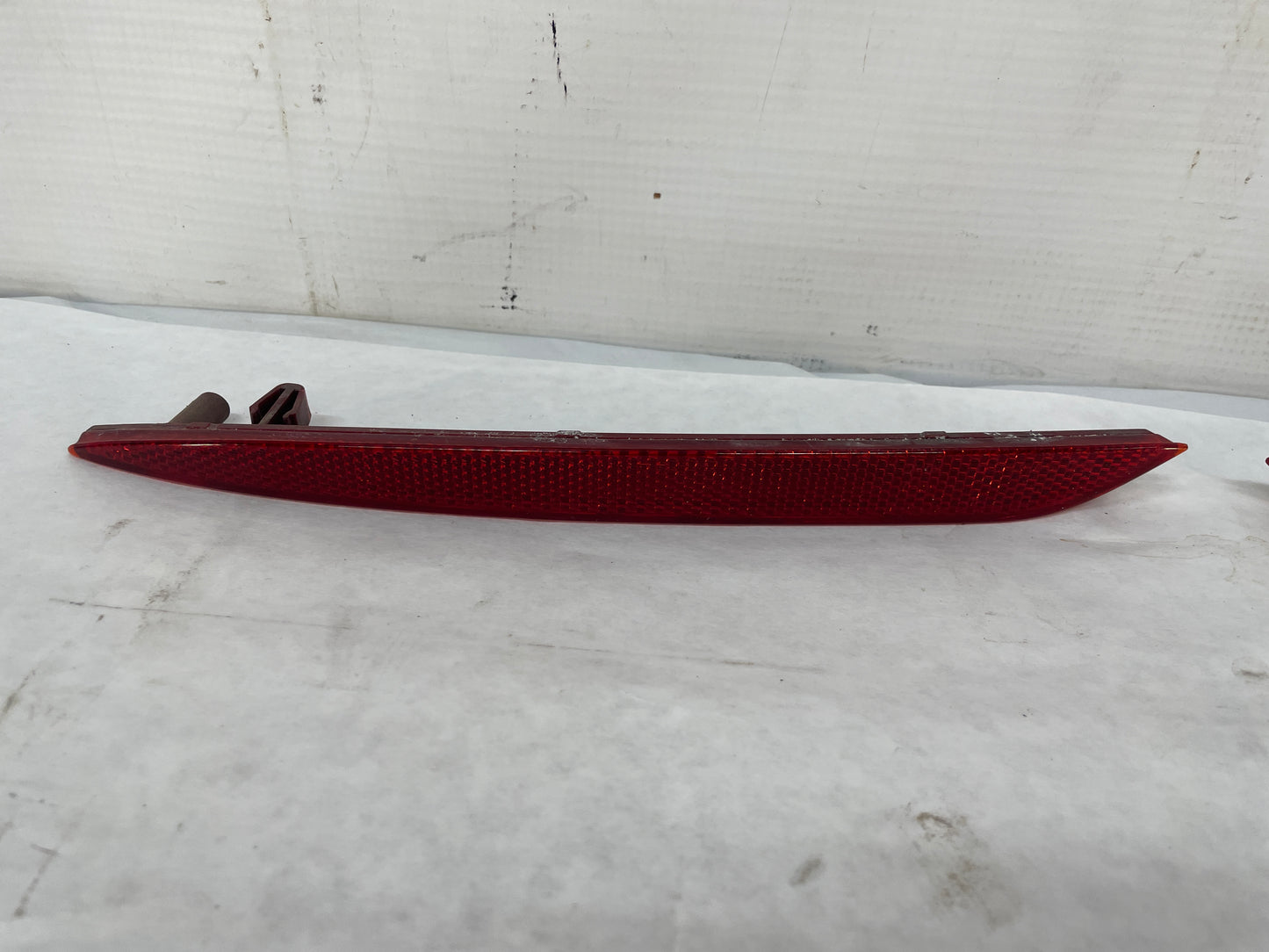 2015 Chevy SS Sedan RH & LH Rear Bumper Fascia Lower Signal Lamps Light Reflectors OEM