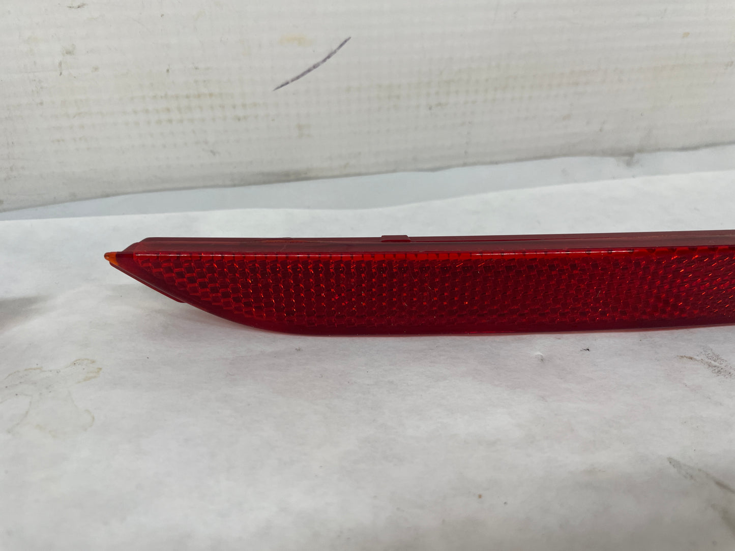 2015 Chevy SS Sedan RH & LH Rear Bumper Fascia Lower Signal Lamps Light Reflectors OEM