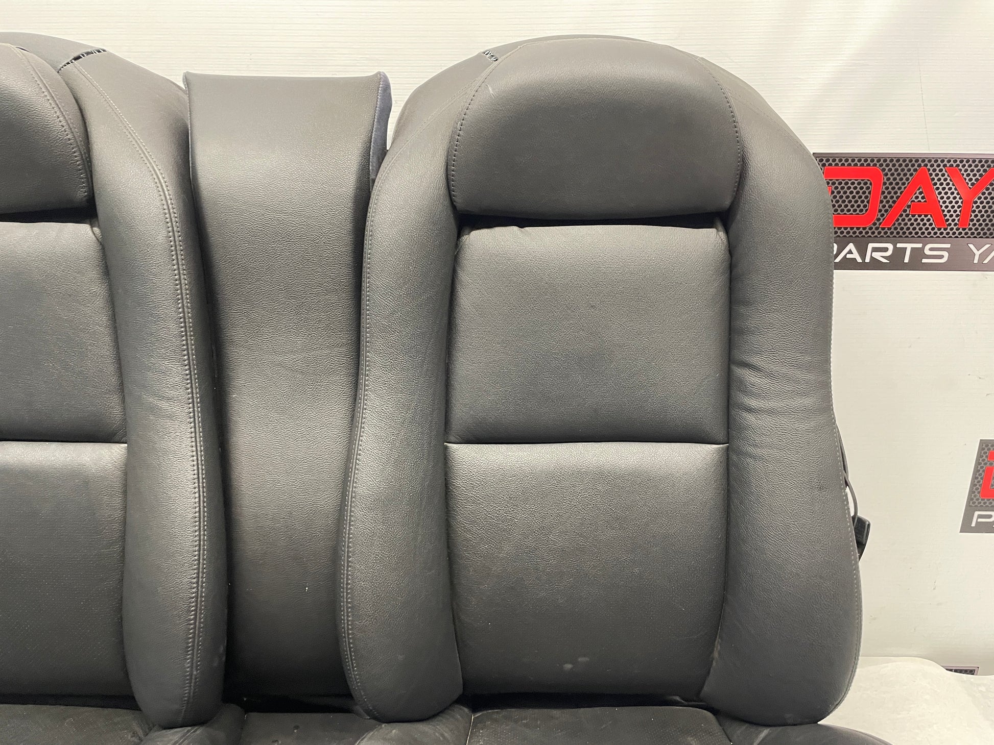 2005 Pontiac GTO Seats Rears Only OEM - Day's Parts Yard