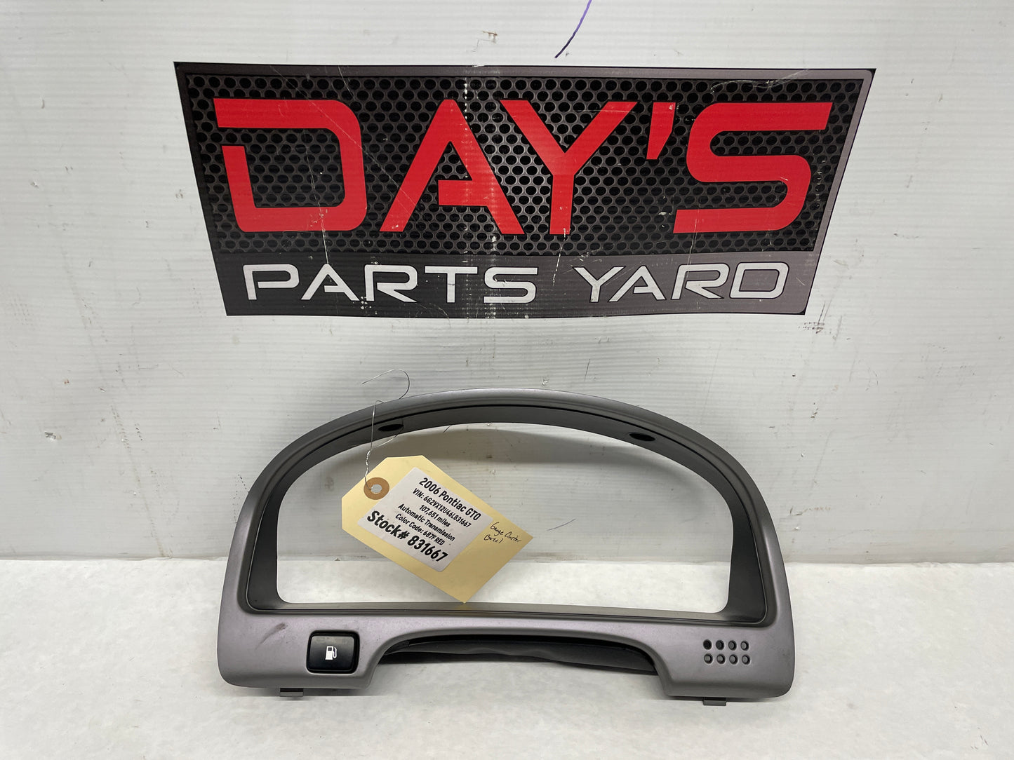 2006 Pontiac GTO Speedometer Gauge Cluster Bezel Trim Panel OEM - Day's Parts Yard