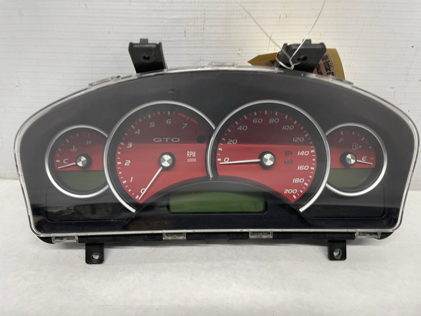 2006 Pontiac GTO Red Gauge Cluster Speedometer OEM - Day's Parts Yard