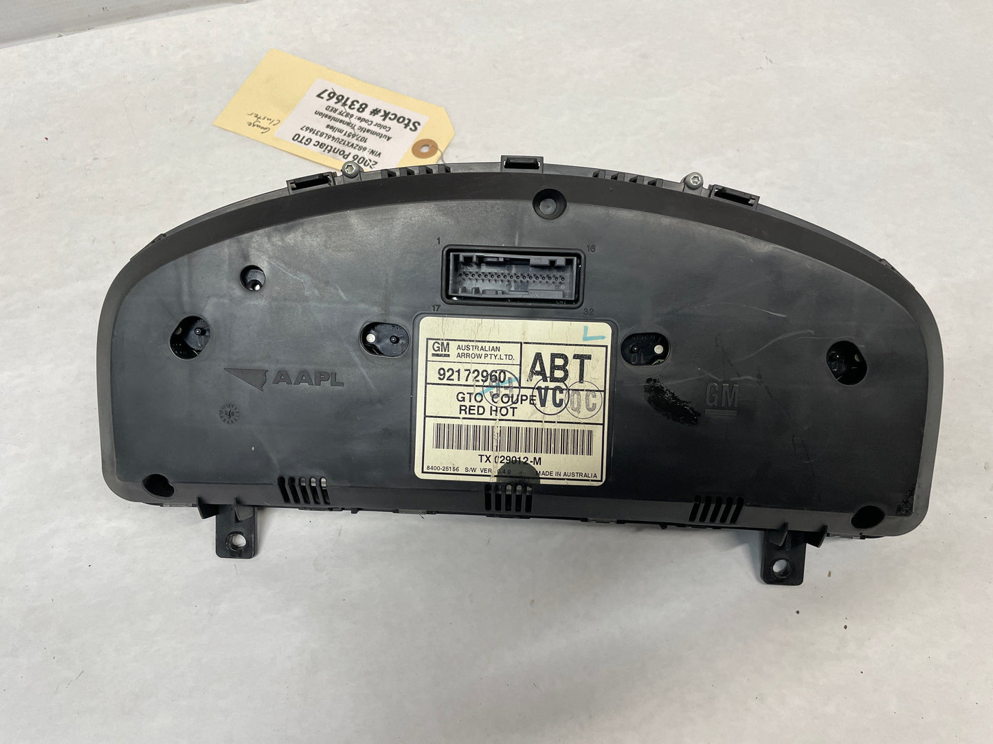 2006 Pontiac GTO Red Gauge Cluster Speedometer OEM - Day's Parts Yard