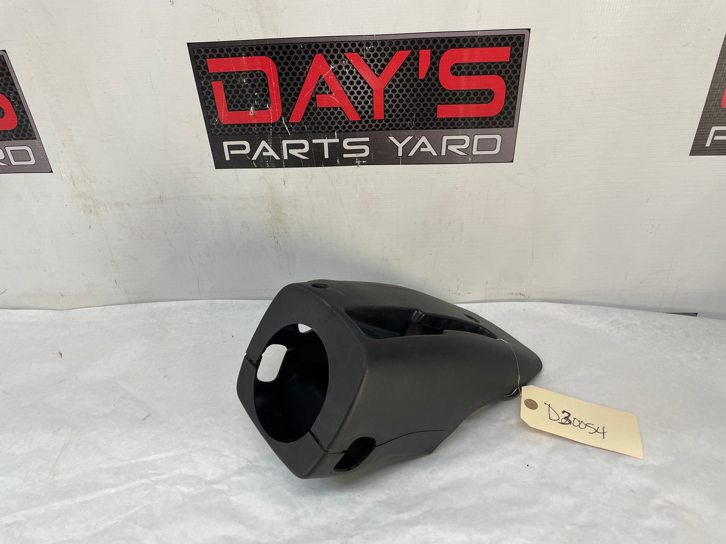 2009 Pontiac G8 GT Steering Column Calm Shell Shroud Cover Trim OEM