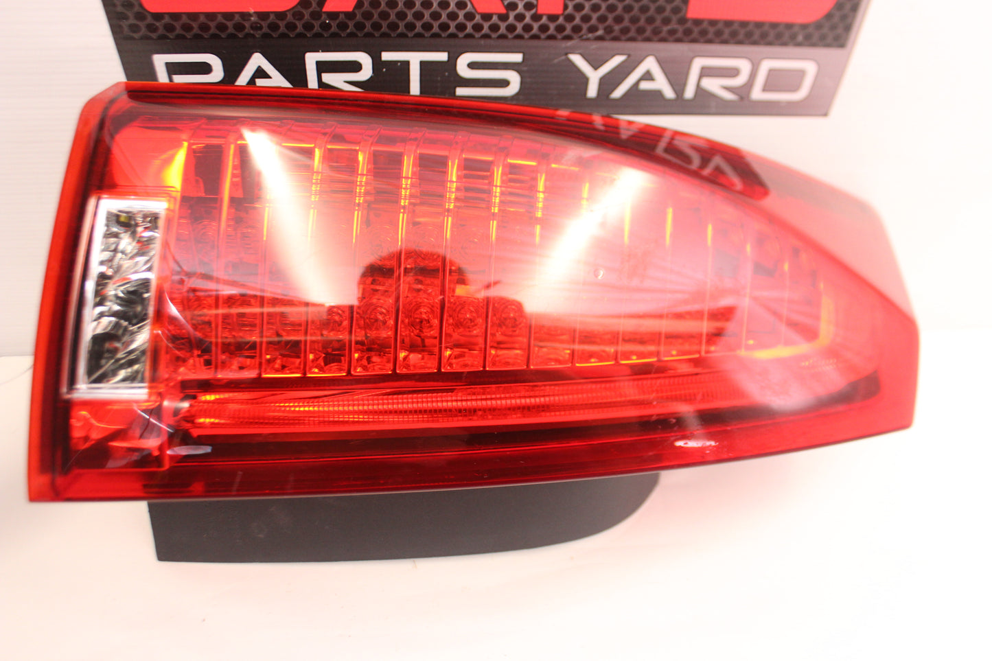 2009 Cadillac CTS-V Sedan LH Driver Tail Light Taillight OEM - Day's Parts Yard
