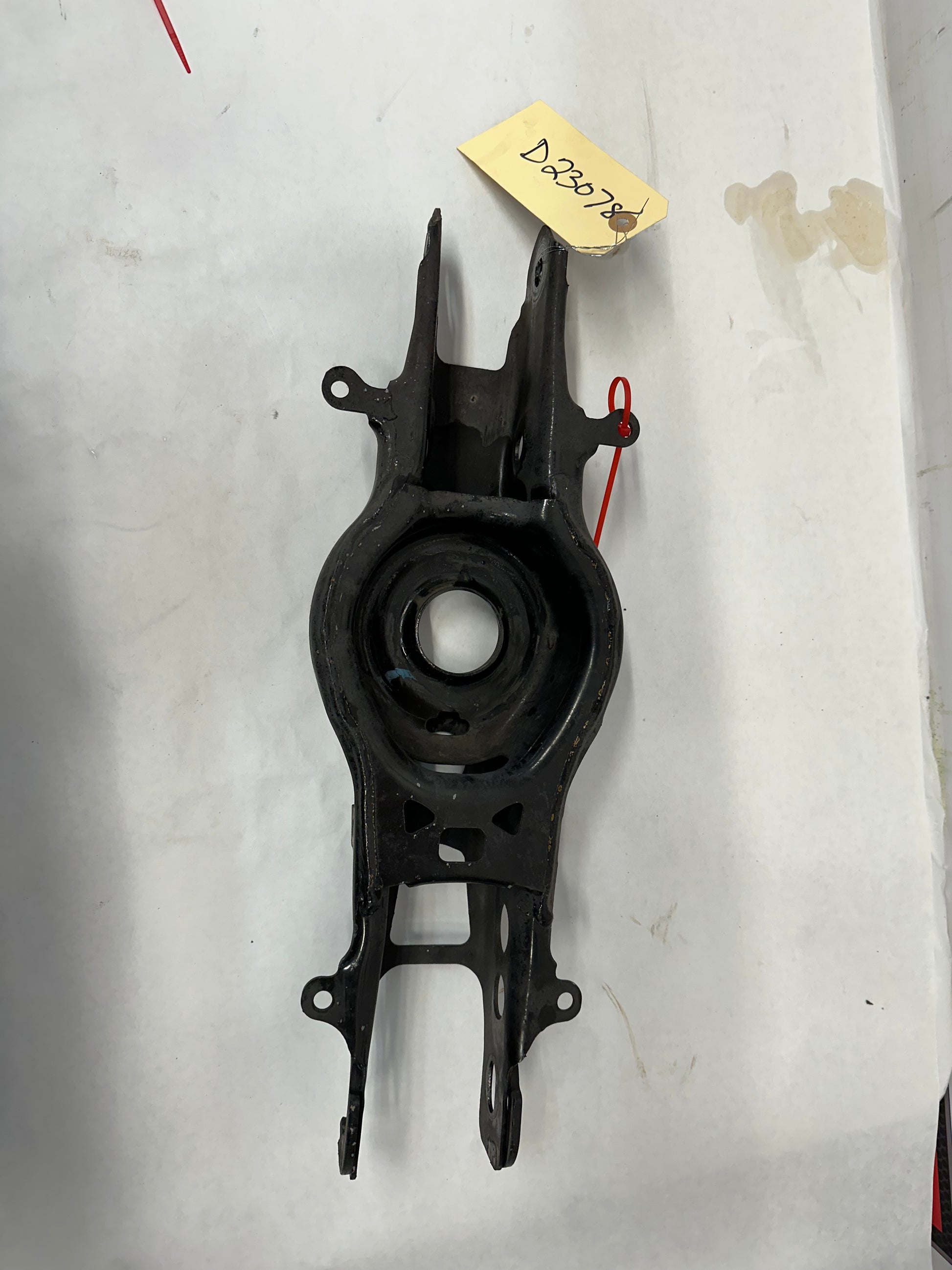 2017 Chevy Camaro SS RH Passenger Lower Spring Perch Control Arm OEM - Day's Parts Yard