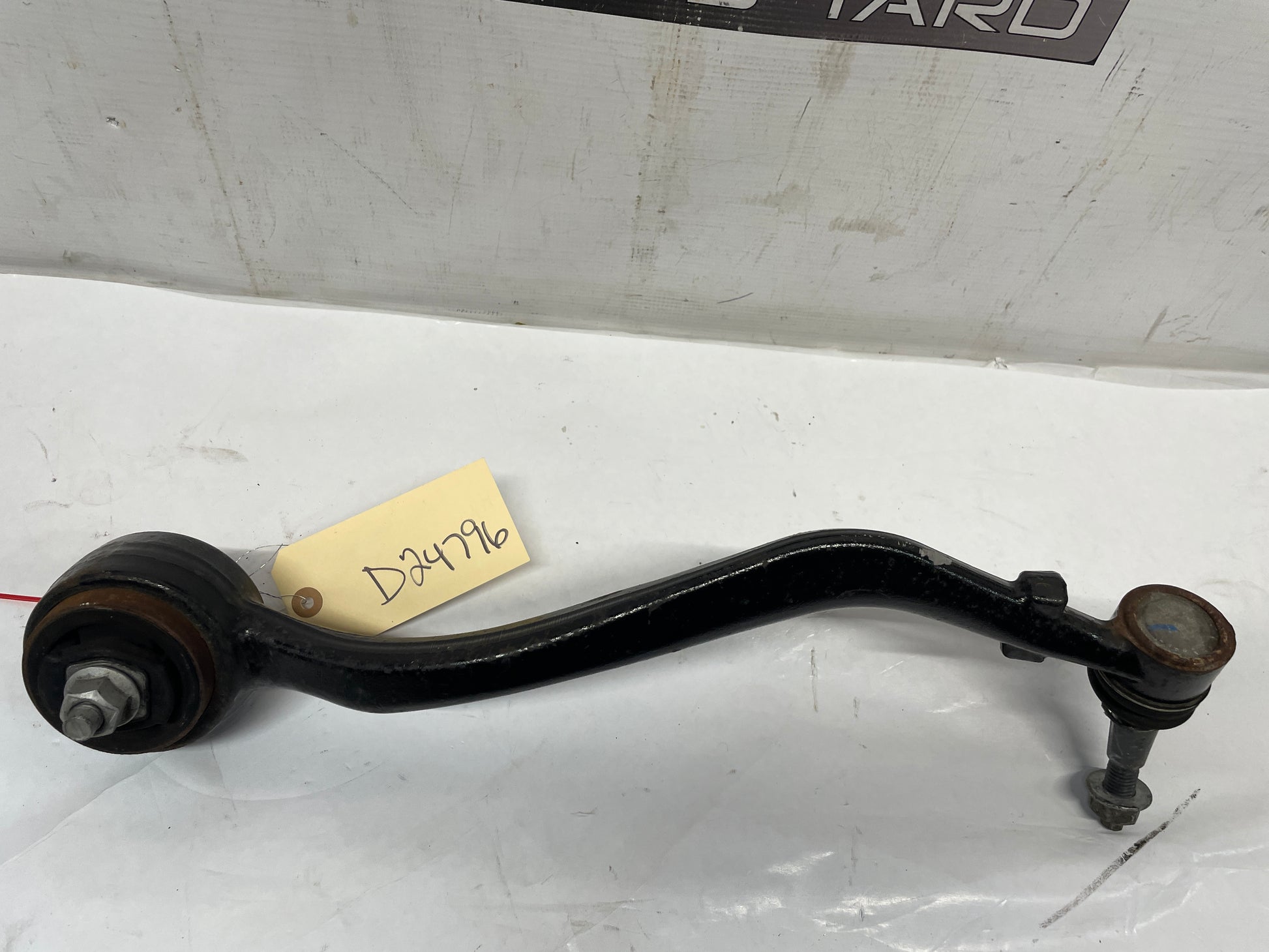 2014 Chevy Camaro ZL1 RH Passenger Front Suspension Lower Control Arm OEM - Day's Parts Yard
