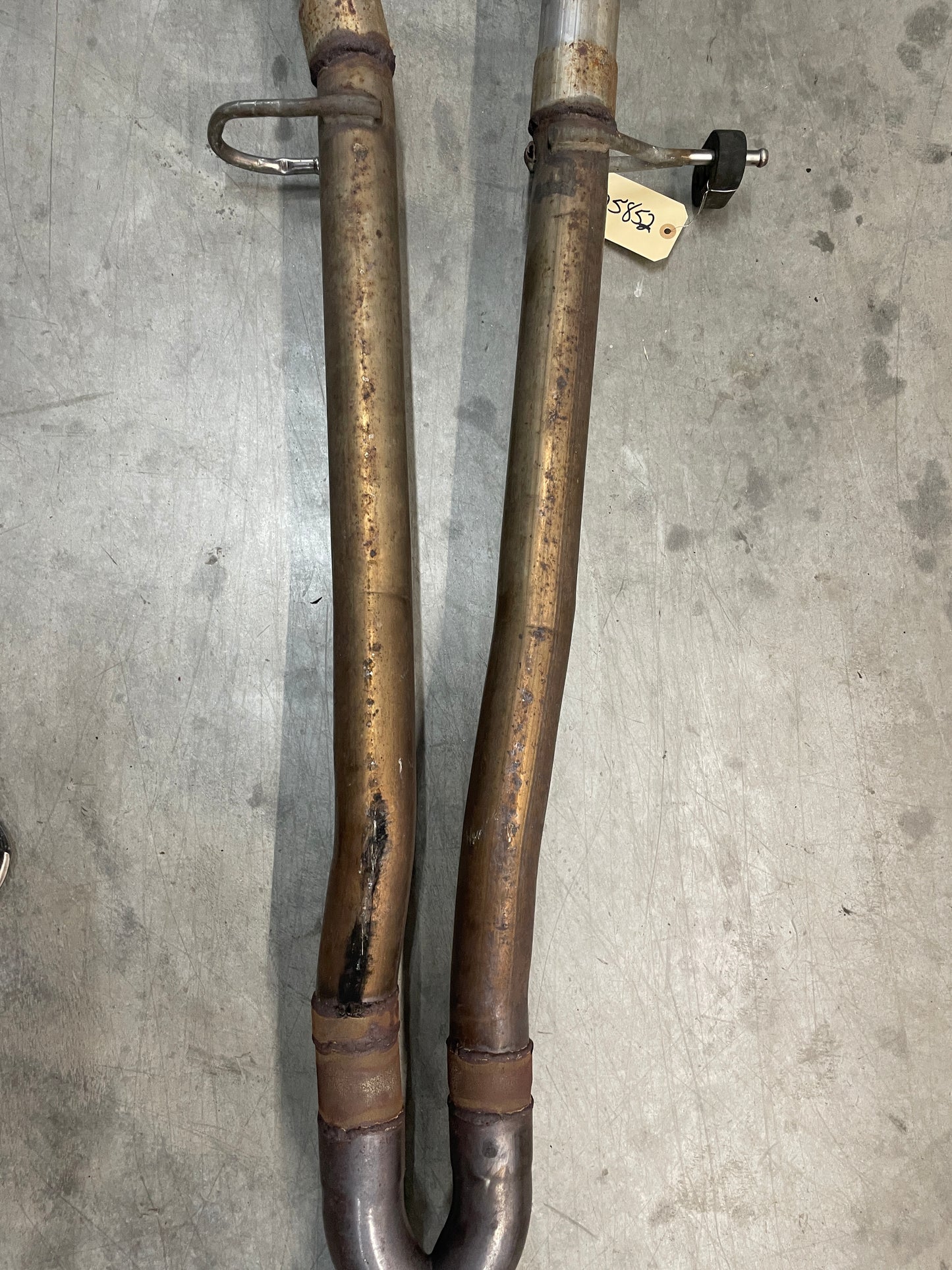 2005 Pontiac GTO Factory Exhaust OEM - Day's Parts Yard