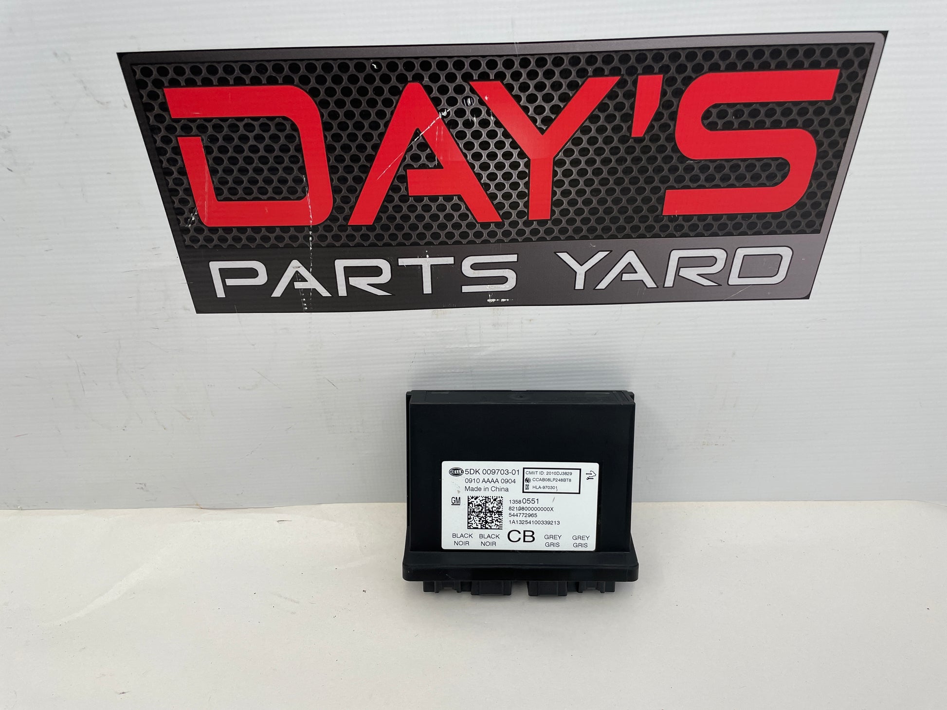 2014 Chevy SS Sedan Keyless Entry Control Modular OEM - Day's Parts Yard
