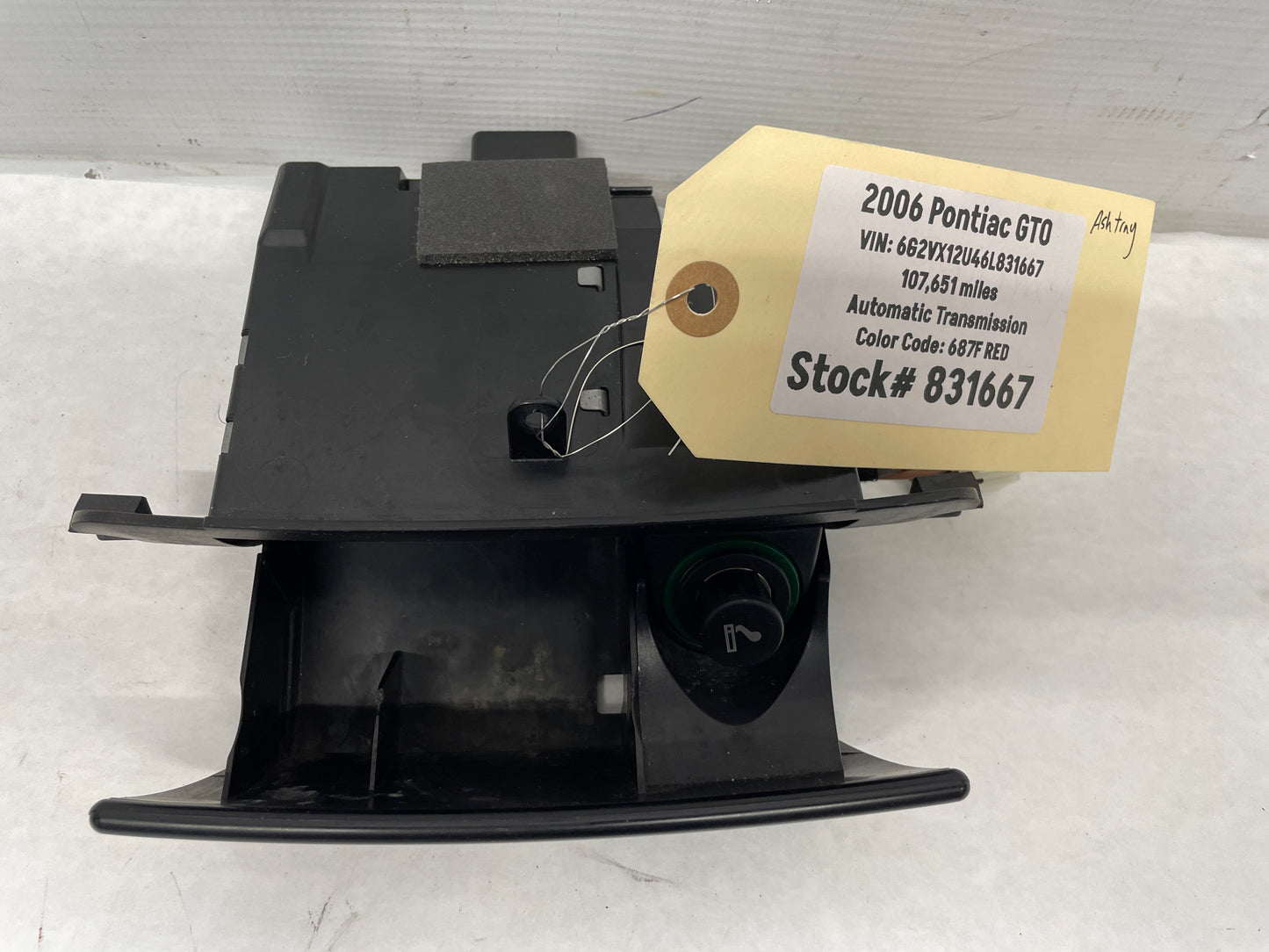2006 Pontiac GTO Radio Ashtray Lower Compartment Smokers Package OEM - Day's Parts Yard