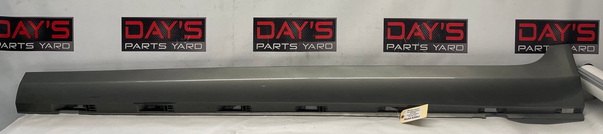 2013 Chevy Caprice LH Driver Rocker Molding Side Skirt Panel Trim OEM - Day's Parts Yard